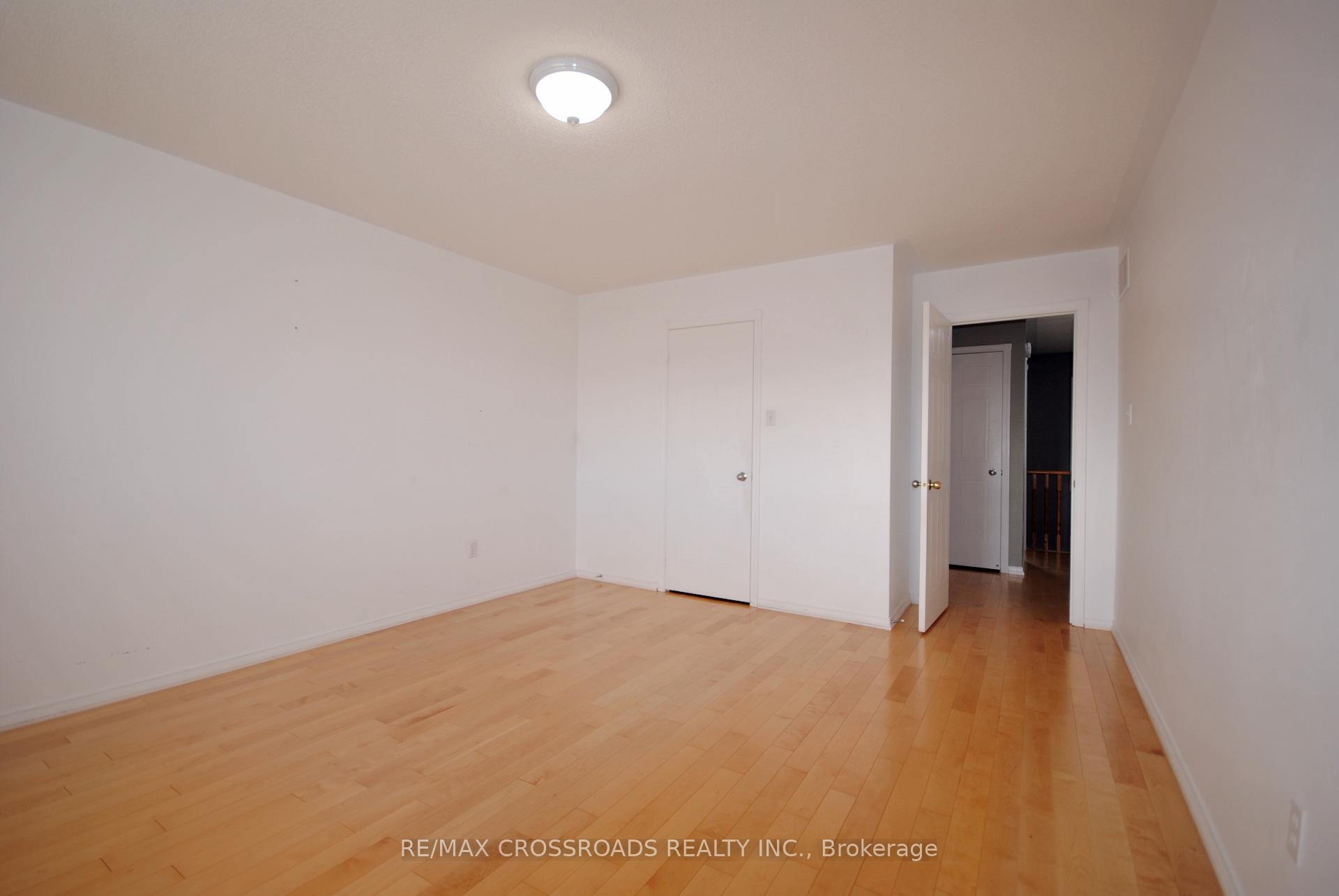 Photo 10 of 51 Beachgrove Crescent, Whitby, Taunton North — HOMEH