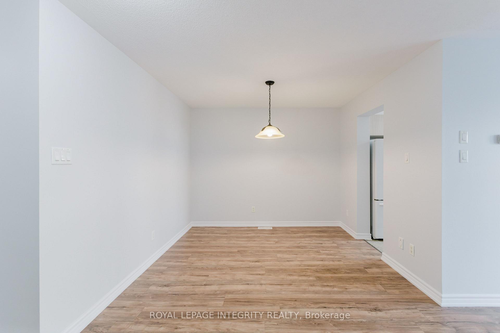 Photo 8 of 254 Serena Way, Ottawa, Barrhaven - Strandherd — HOMEH
