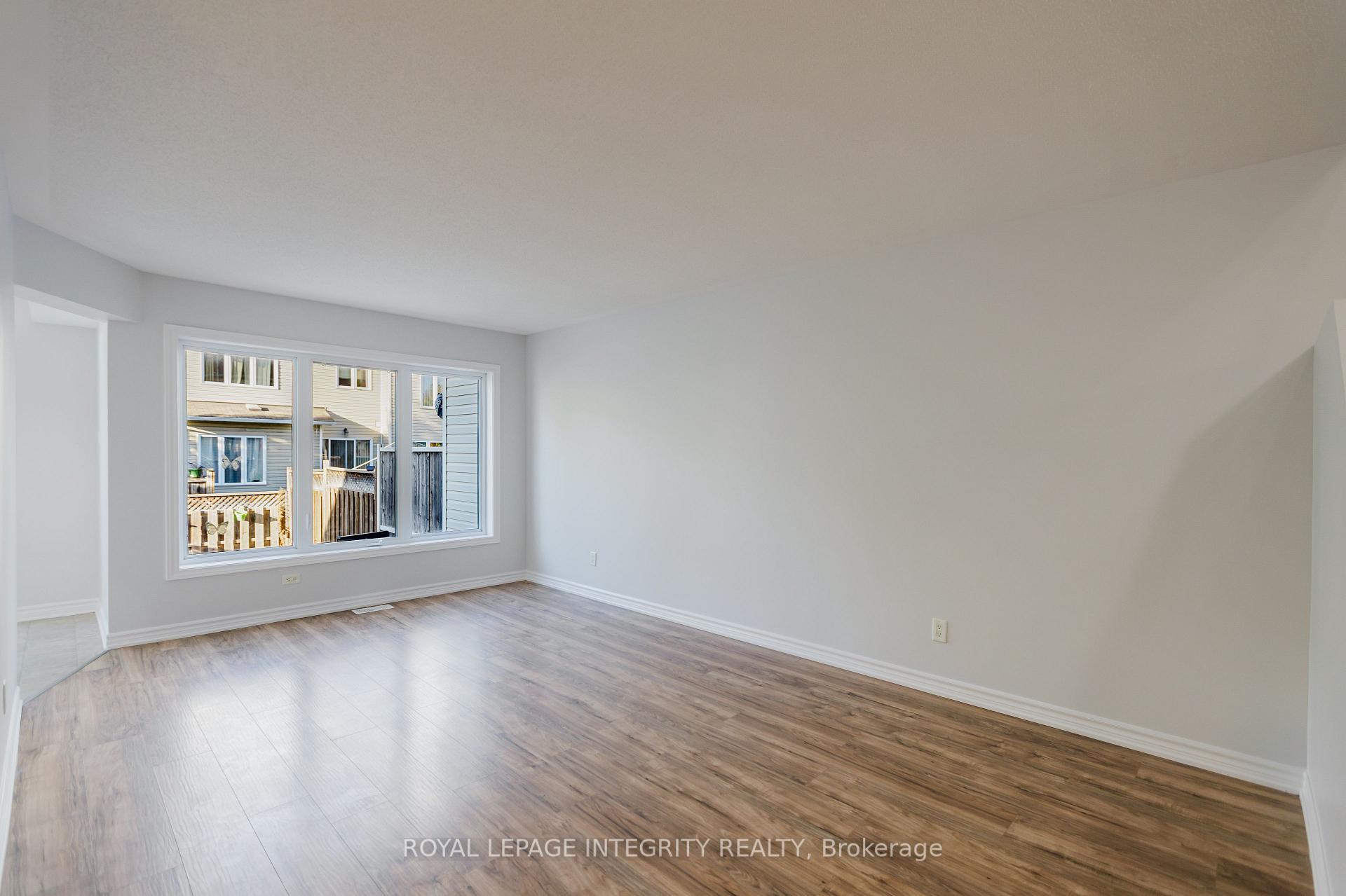 Photo 9 of 254 Serena Way, Ottawa, Barrhaven - Strandherd — HOMEH