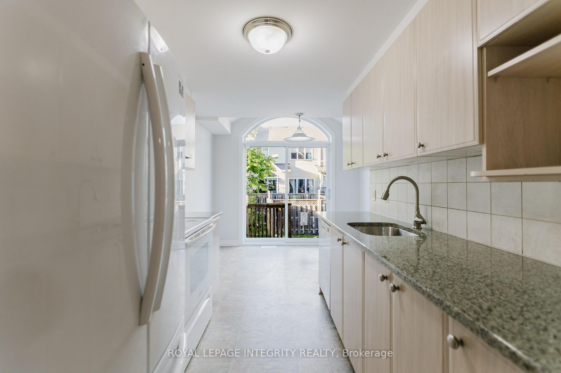 Photo 12 of 254 Serena Way, Ottawa, Barrhaven - Strandherd — HOMEH