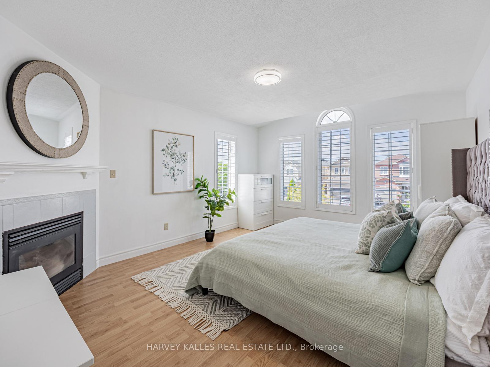Photo 13 of 10 Hibbard Drive, Ajax, Central — HOMEH