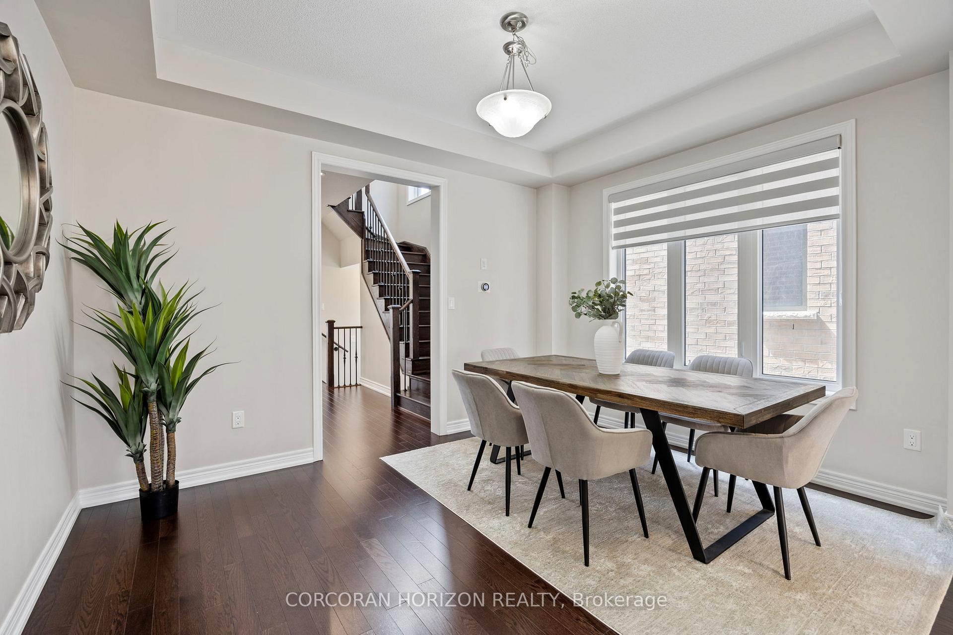 Photo 5 of 48 Louise Crescent, Whitby, Rural Whitby — HOMEH