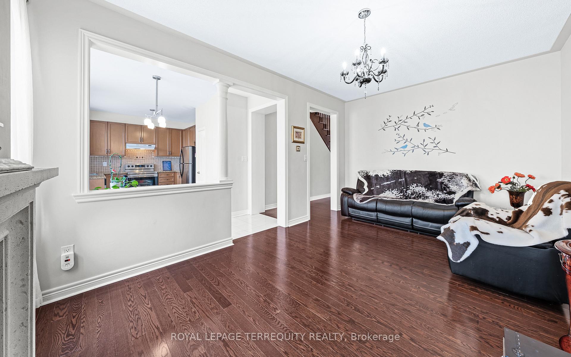 Photo 14 of 340 Williamson Road, Markham, Greensborough — HOMEH