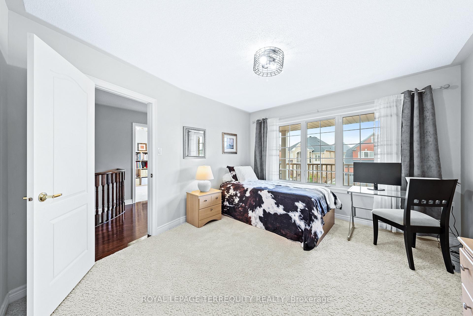 Photo 39 of 340 Williamson Road, Markham, Greensborough — HOMEH