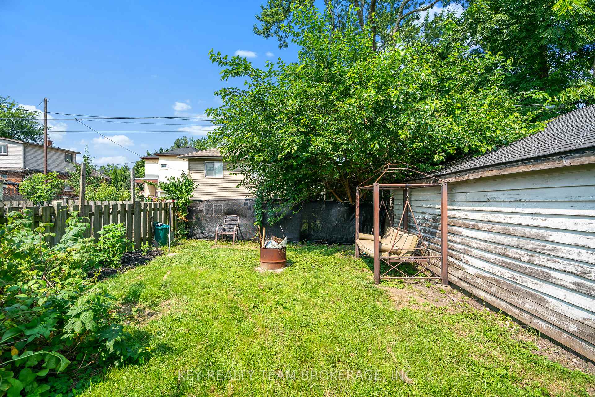 Photo 18 of 237 Wallace Avenue S, Welland, Lincoln/Crowland — HOMEH