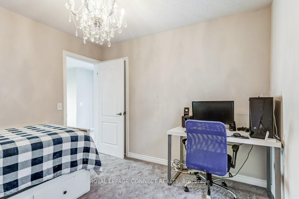 Photo 78 of 89 James Govan Drive, Whitby, Port Whitby — HOMEH
