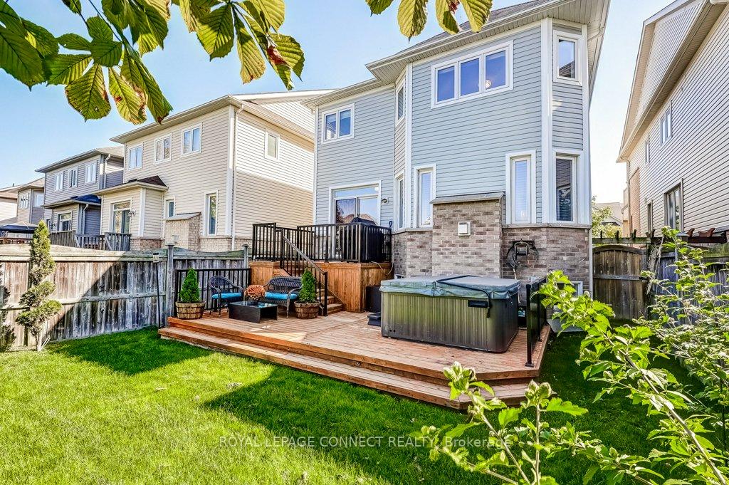 Photo 70 of 89 James Govan Drive, Whitby, Port Whitby — HOMEH