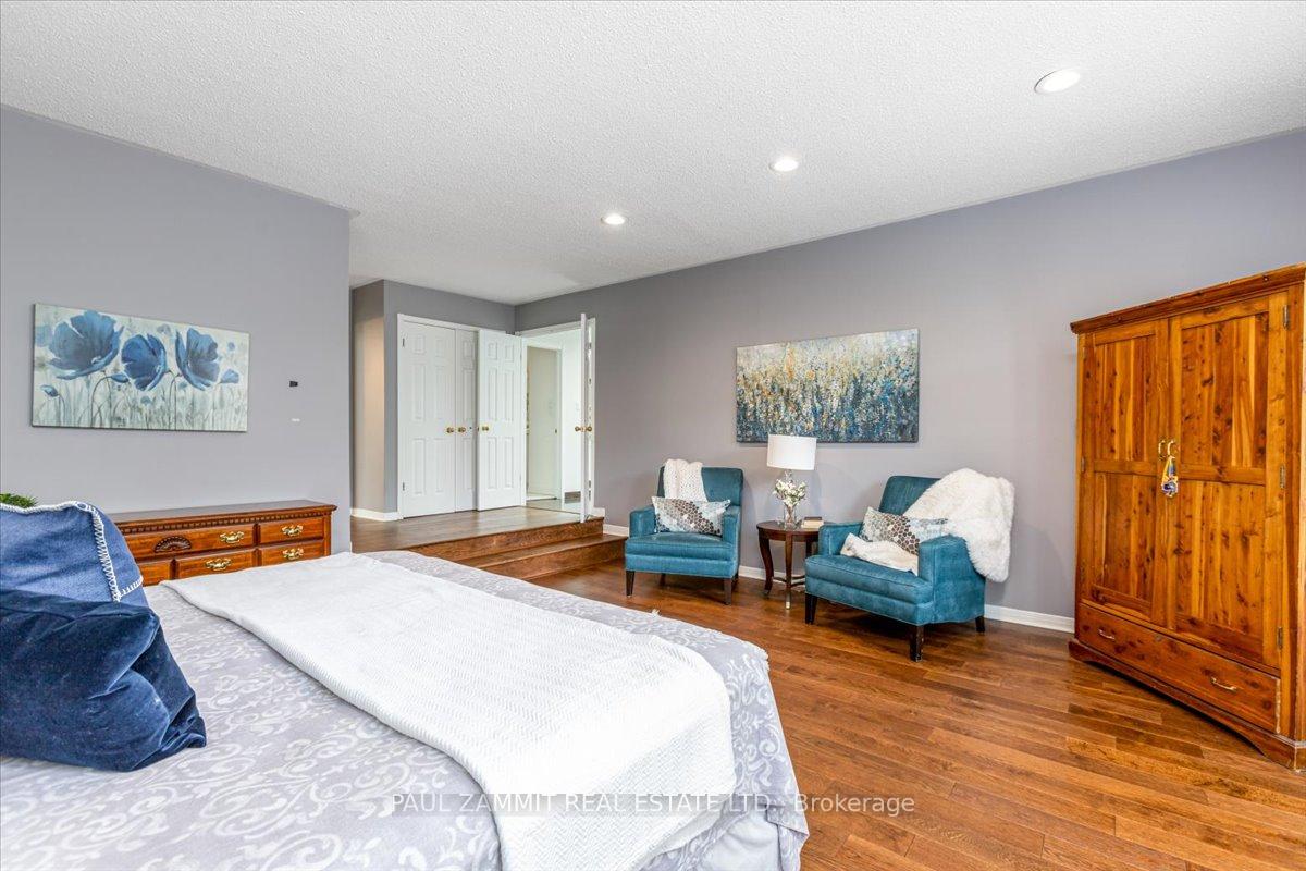 Photo 21 of 26 Ladyslipper Court, Markham, Bayview Glen — HOMEH