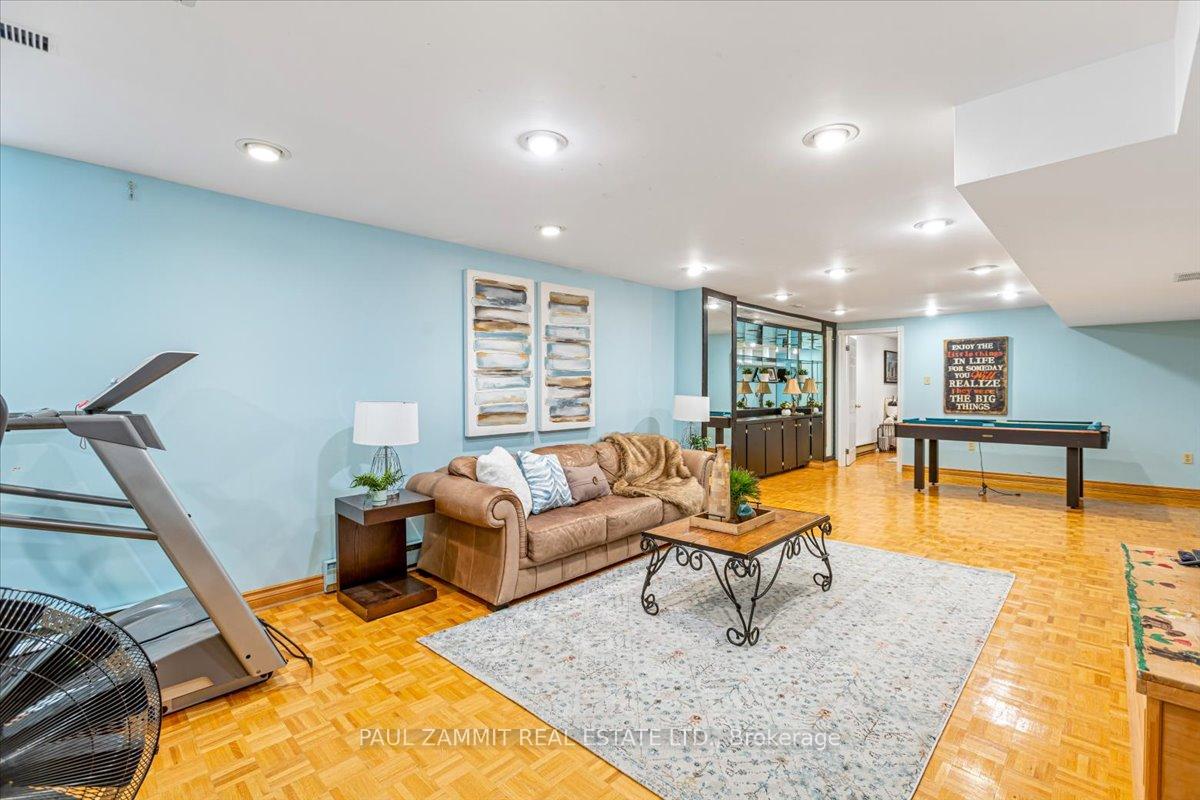 Photo 30 of 26 Ladyslipper Court, Markham, Bayview Glen — HOMEH