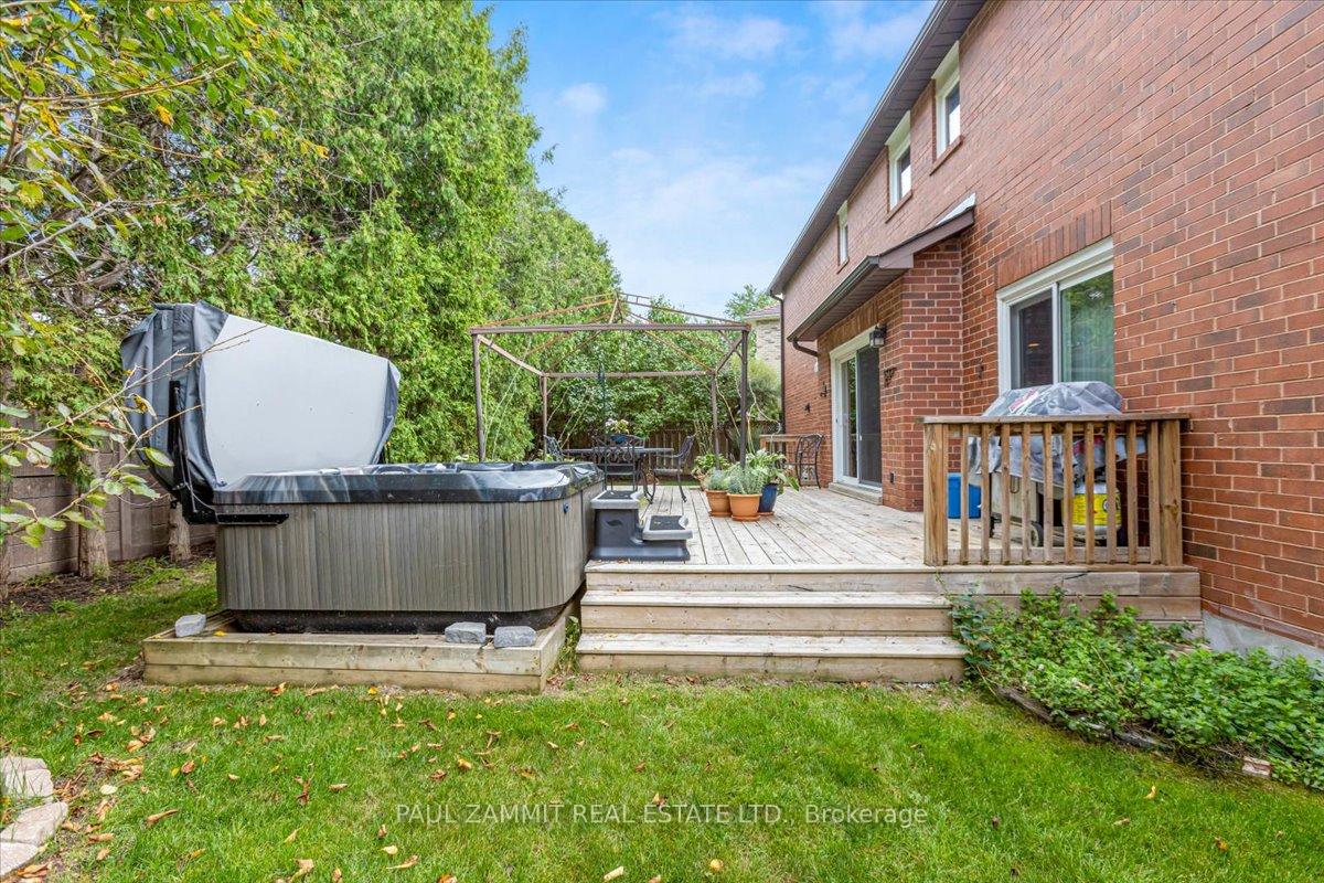 Photo 36 of 26 Ladyslipper Court, Markham, Bayview Glen — HOMEH