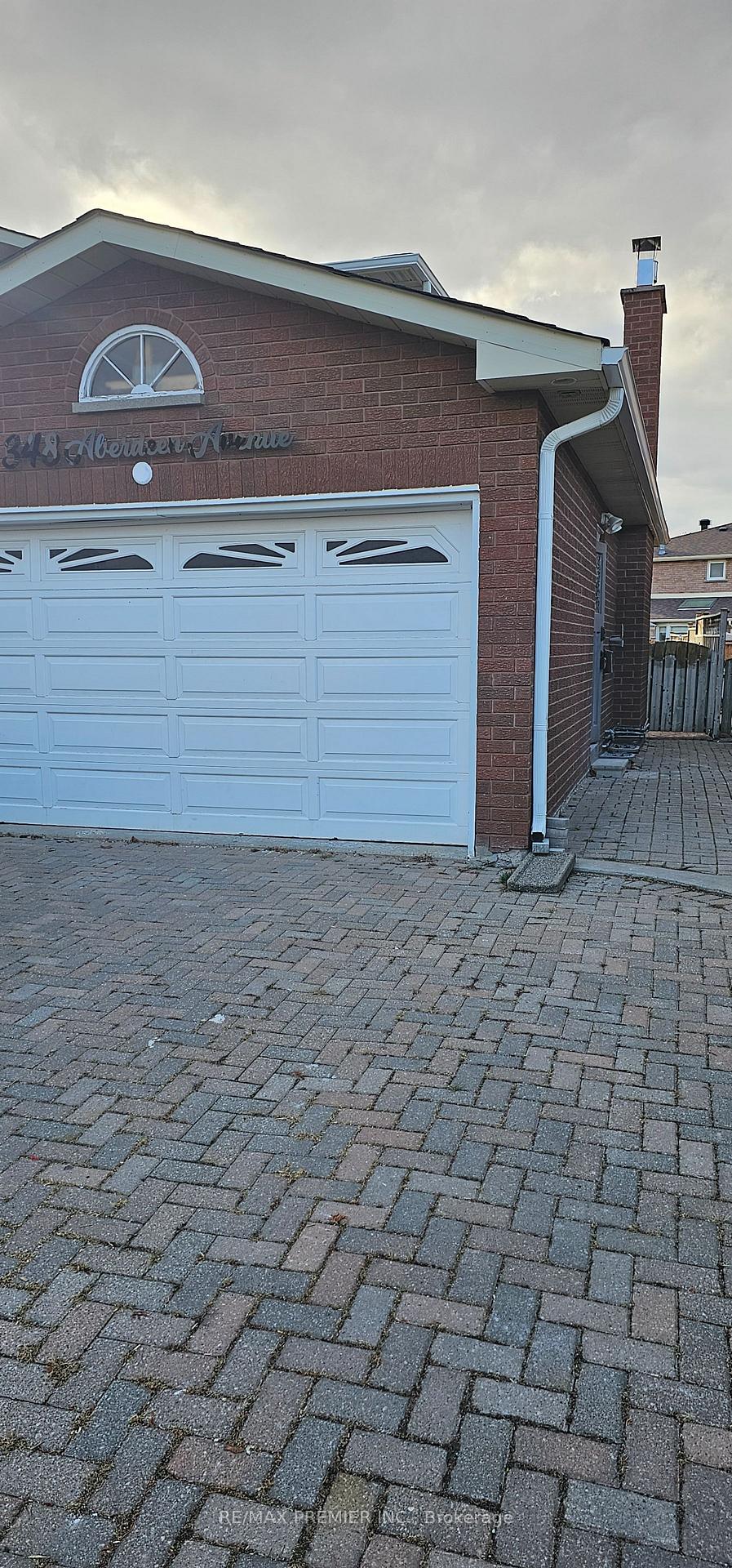 Photo 9 of Unit Bsmt, 348 Aberdeen Avenue, Vaughan, East Woodbridge — HOMEH