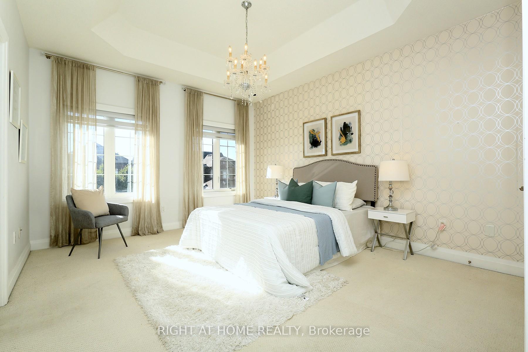Photo 4 of 63 East's Corner Boulevard, Vaughan, Vellore Village — HOMEH