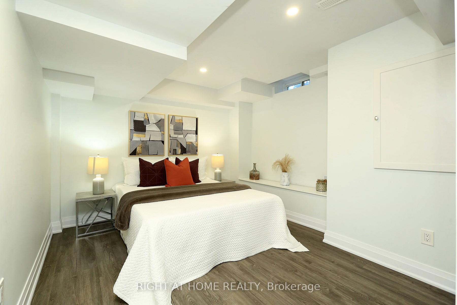 Photo 20 of 63 East's Corner Boulevard, Vaughan, Vellore Village — HOMEH