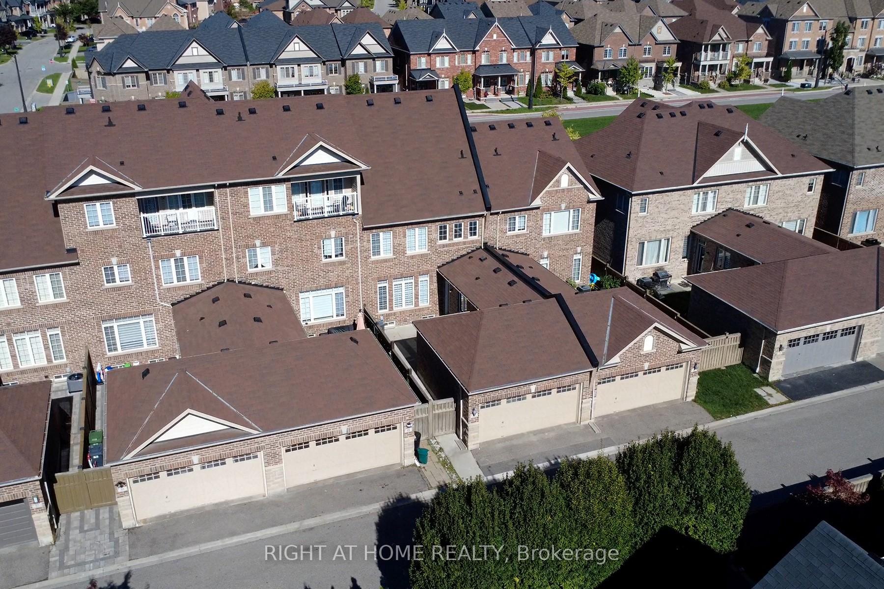 Photo 27 of 63 East's Corner Boulevard, Vaughan, Vellore Village — HOMEH