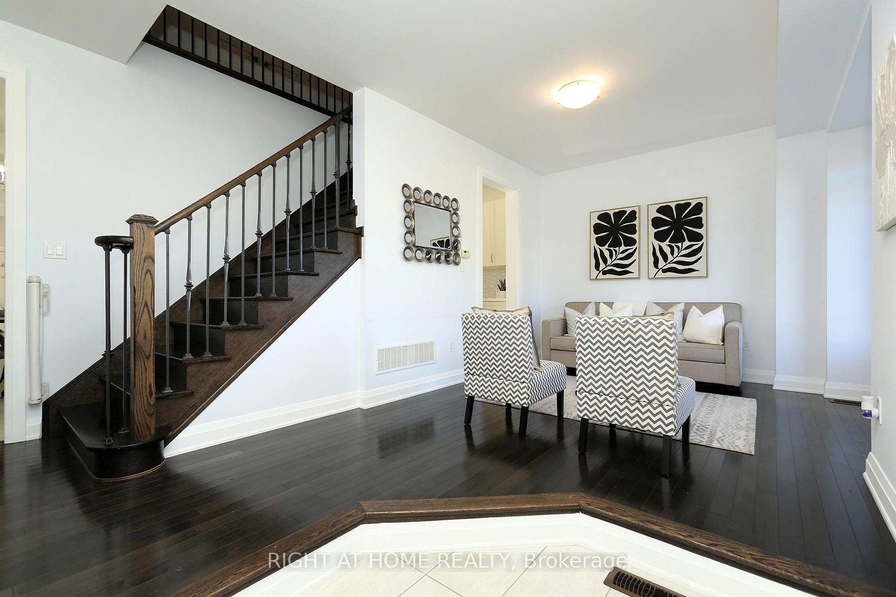 Photo 31 of 63 East's Corner Boulevard, Vaughan, Vellore Village — HOMEH