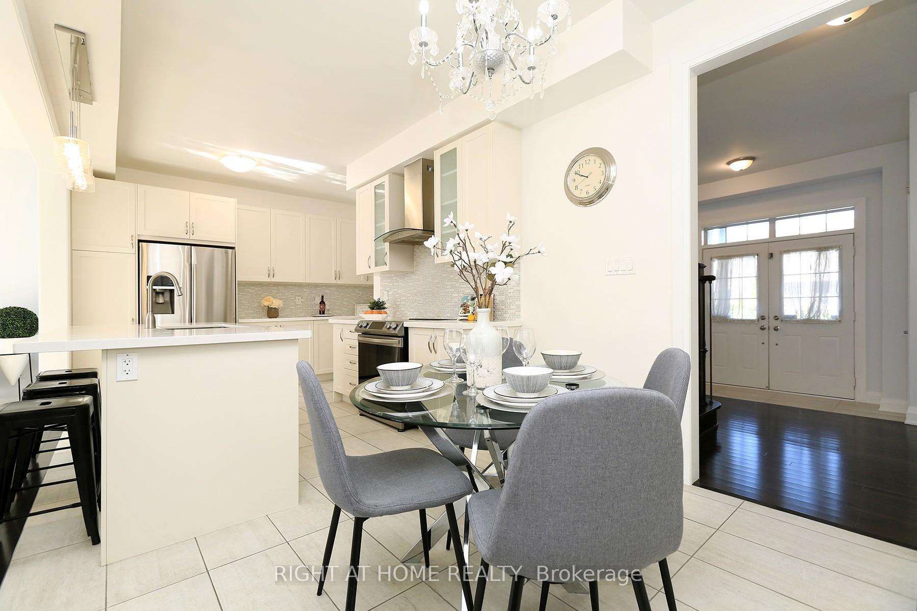 Photo 36 of 63 East's Corner Boulevard, Vaughan, Vellore Village — HOMEH
