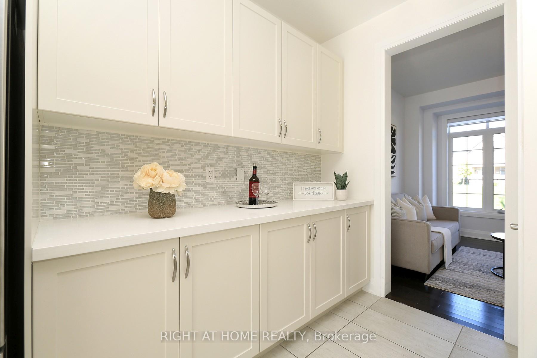 Photo 41 of 63 East's Corner Boulevard, Vaughan, Vellore Village — HOMEH