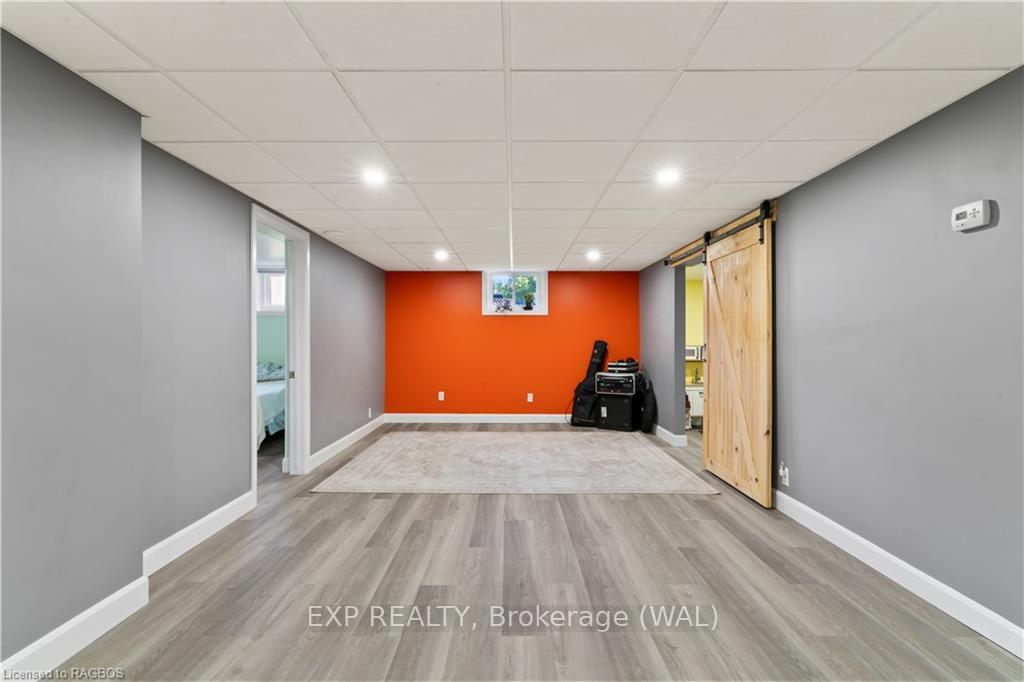 Photo 7 of 415 Chester Street W, West Grey — HOMEH