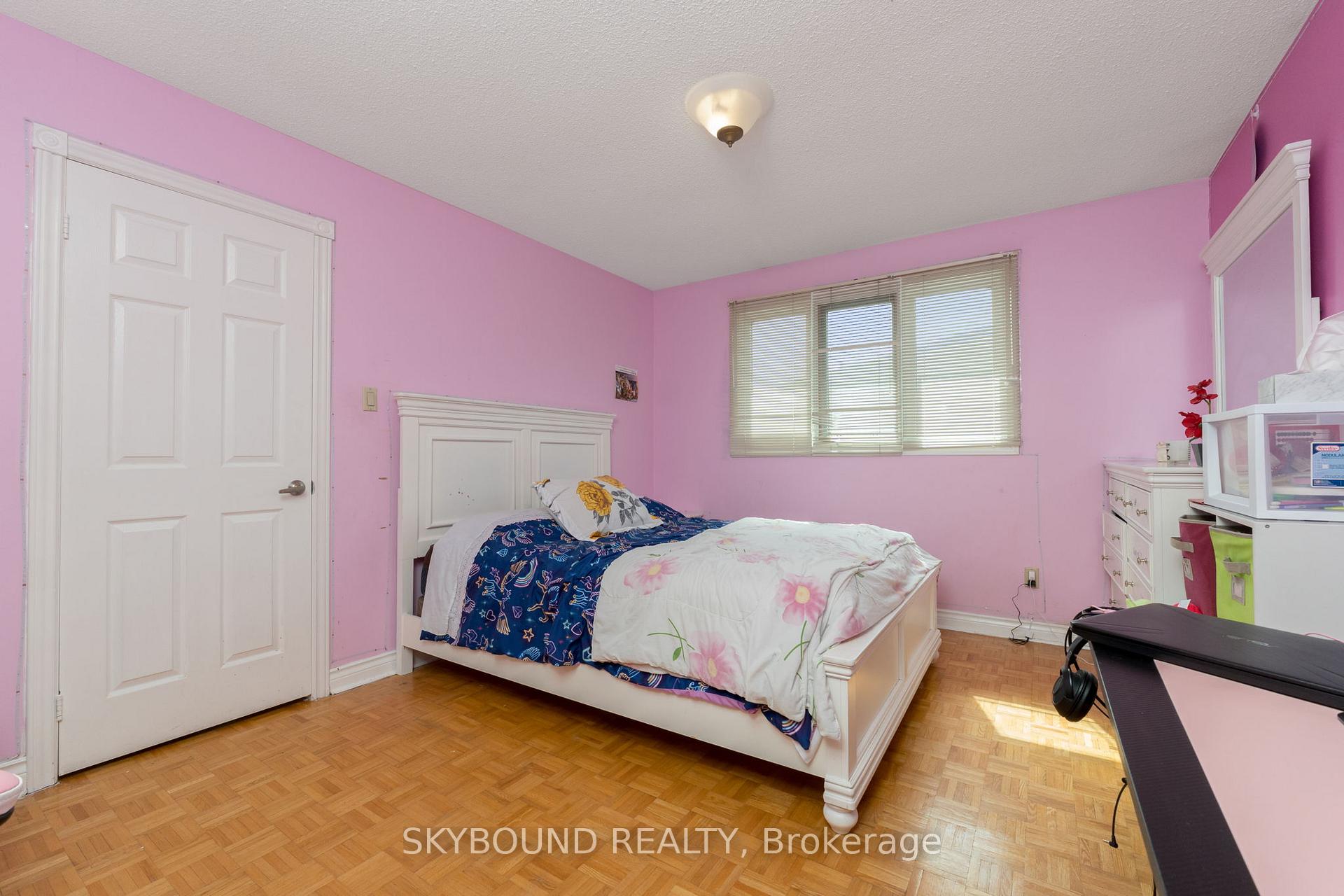Photo 29 of 108 Zinnia Place, Vaughan, West Woodbridge — HOMEH