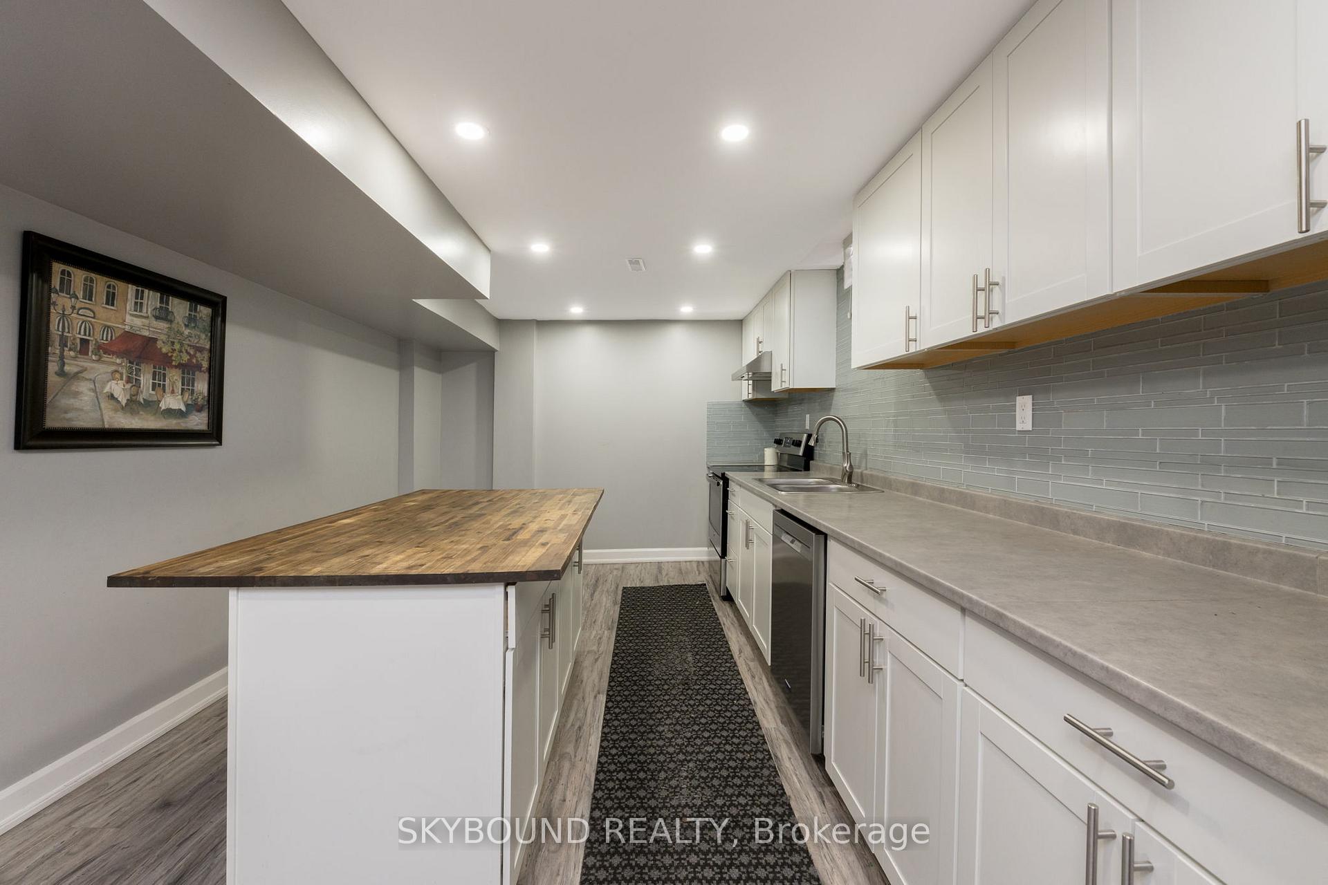 Photo 39 of 108 Zinnia Place, Vaughan, West Woodbridge — HOMEH