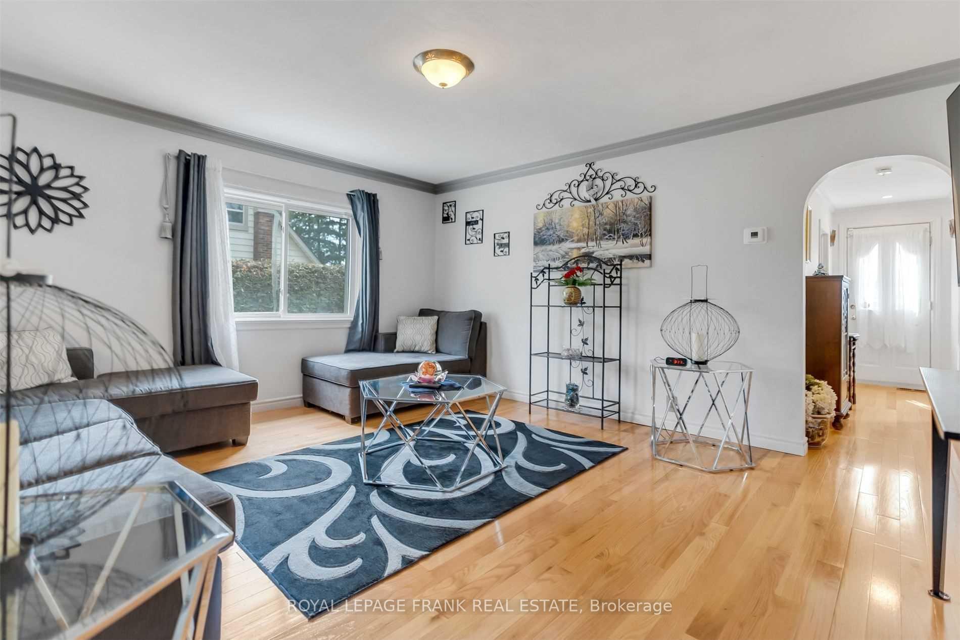 Photo 4 of 55 Garrard Road, Whitby, Blue Grass Meadows — HOMEH