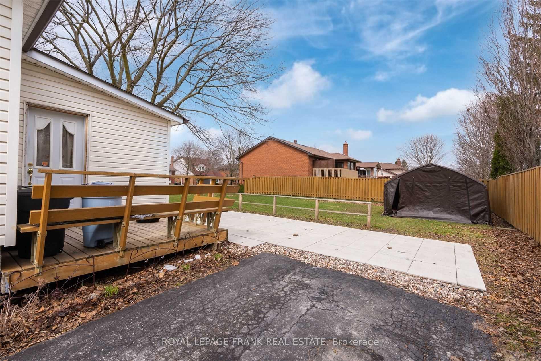 Photo 16 of 55 Garrard Road, Whitby, Blue Grass Meadows — HOMEH