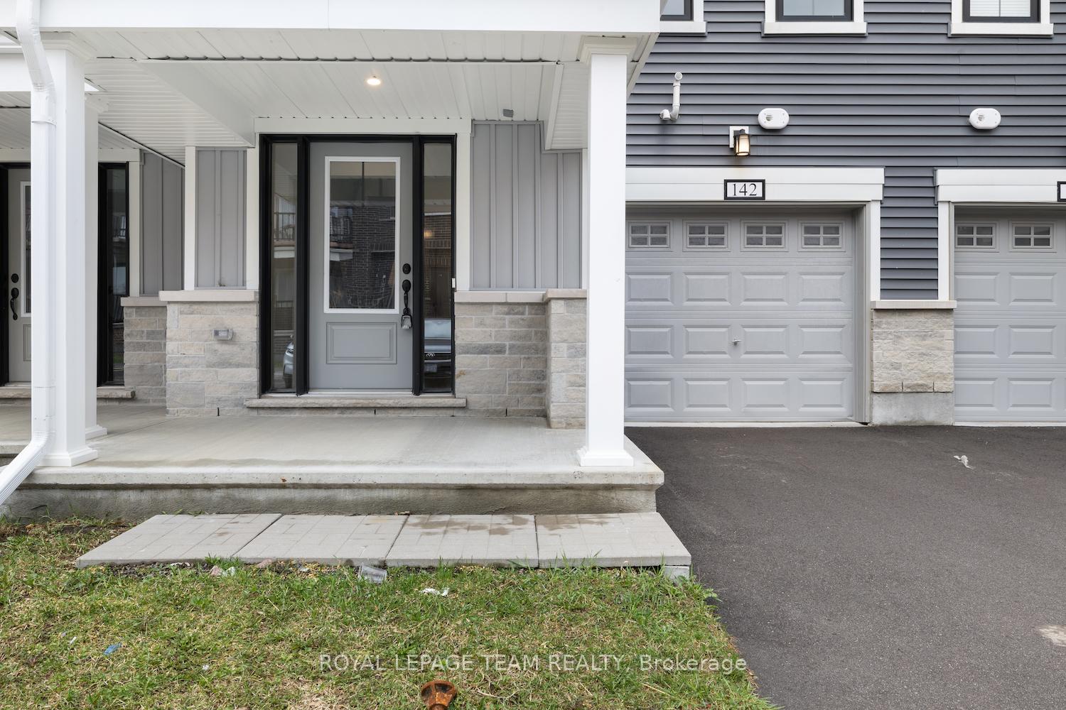 Photo 6 of 142 Anthracite Private, Ottawa, Barrhaven - Heritage Park — HOMEH