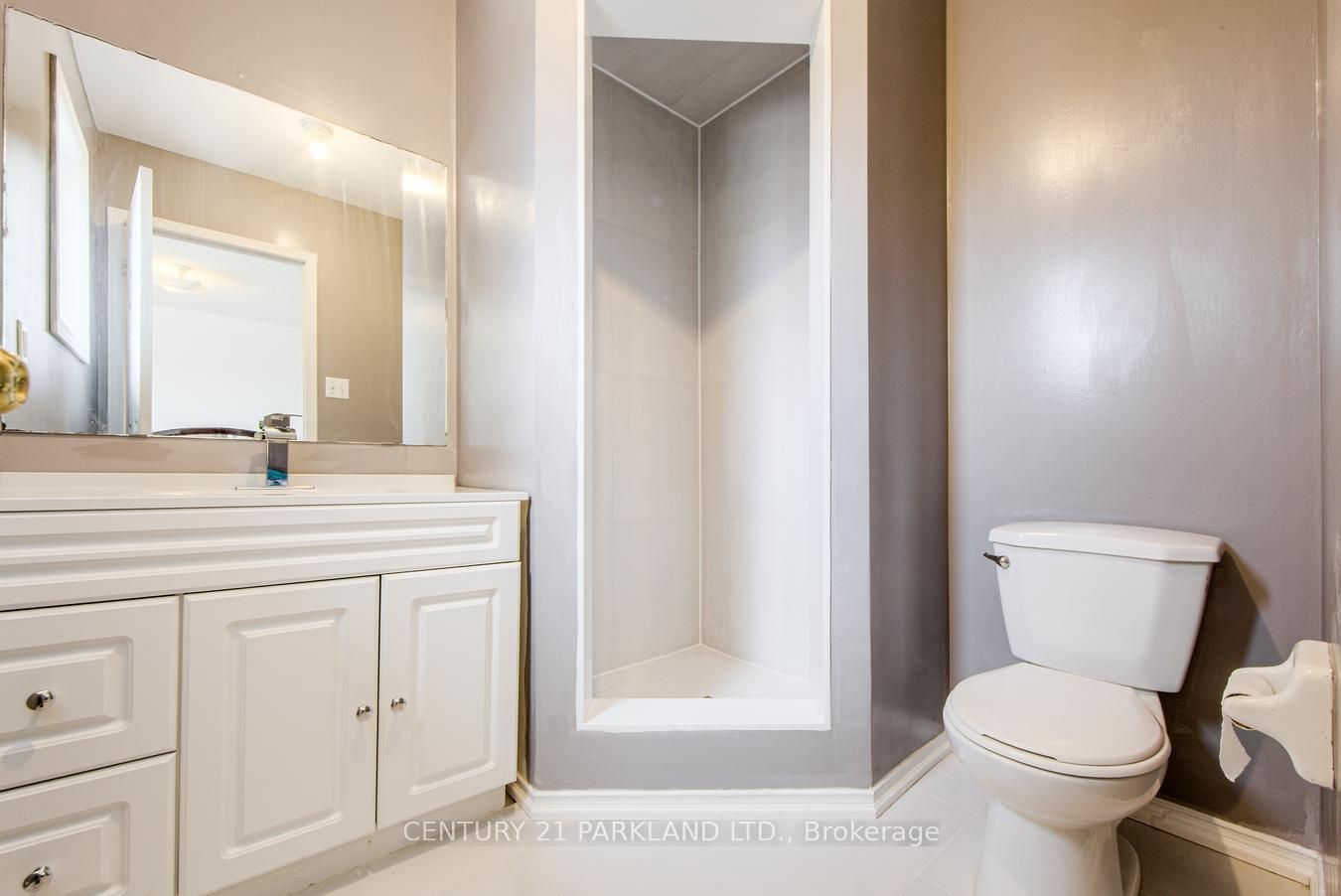Photo 23 of 26 Kelso Crescent, Vaughan, Maple — HOMEH