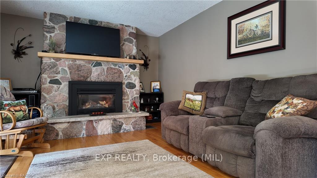Photo 20 of 441300 Concession 8 Ndr, West Grey — HOMEH
