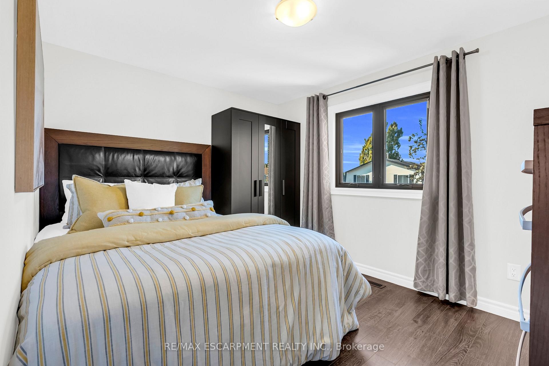 Photo 43 of 12 Chopin Court, Whitby, Lynde Creek — HOMEH