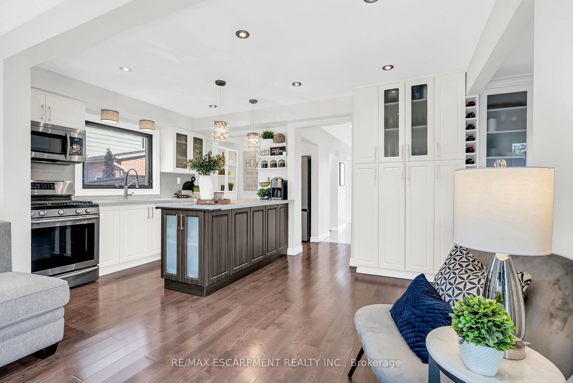 Photo 31 of 12 Chopin Court, Whitby, Lynde Creek — HOMEH