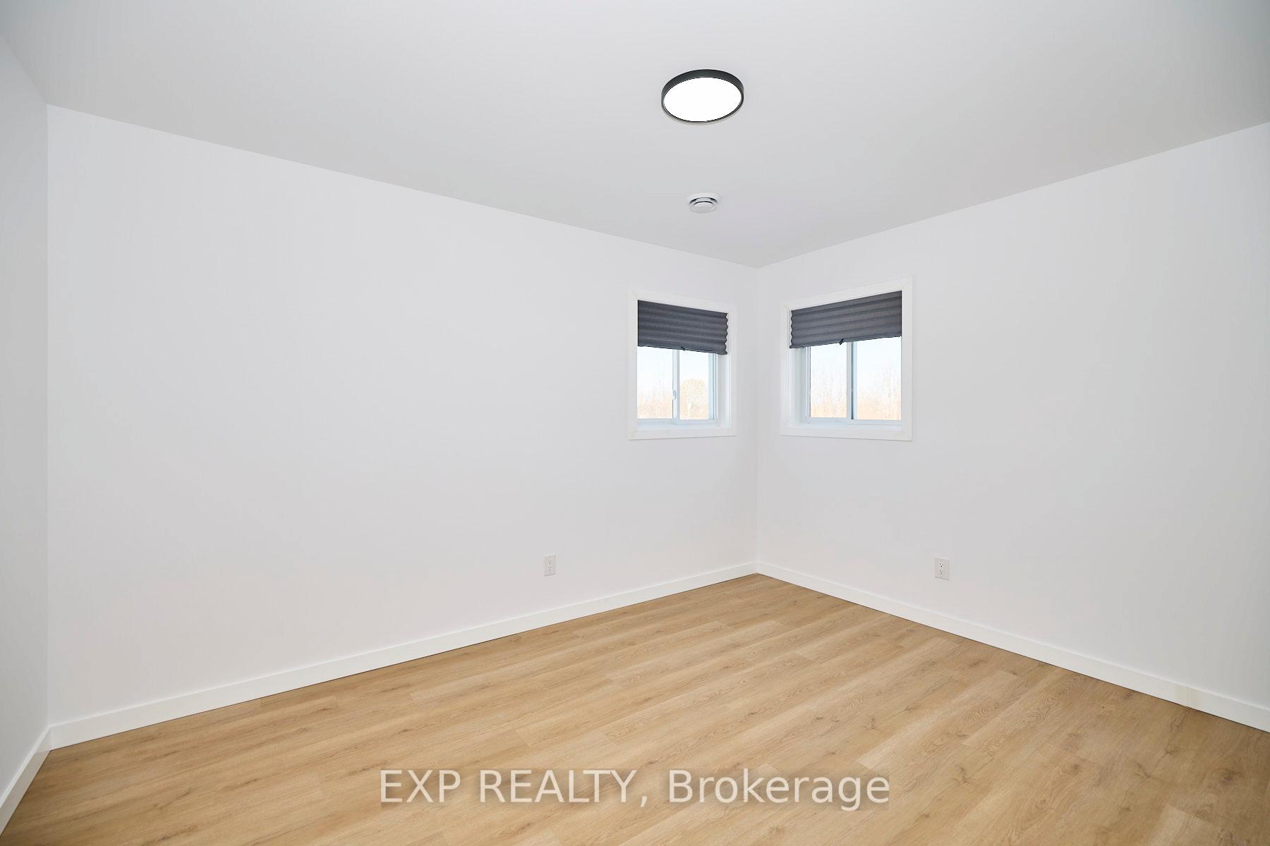 Photo 17 of Unit Unit #2, 24 Huron Street, Welland, Dain City — HOMEH