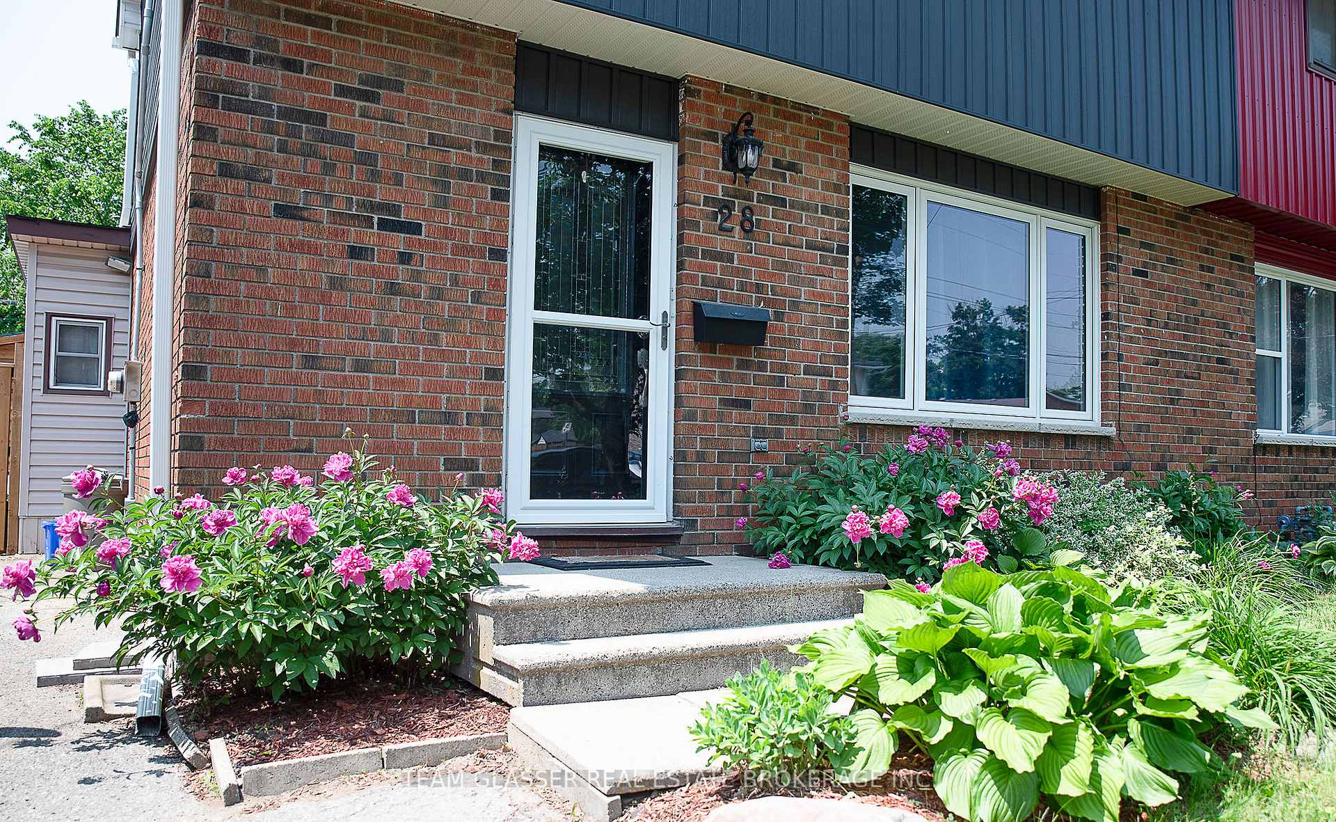 Photo 1 of 28 Parkview Heights, Aylmer — HOMEH