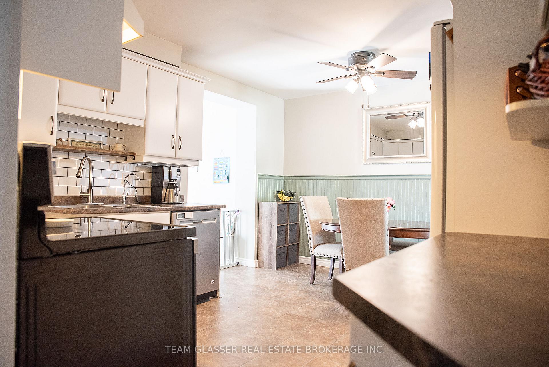 Photo 5 of 28 Parkview Heights, Aylmer — HOMEH