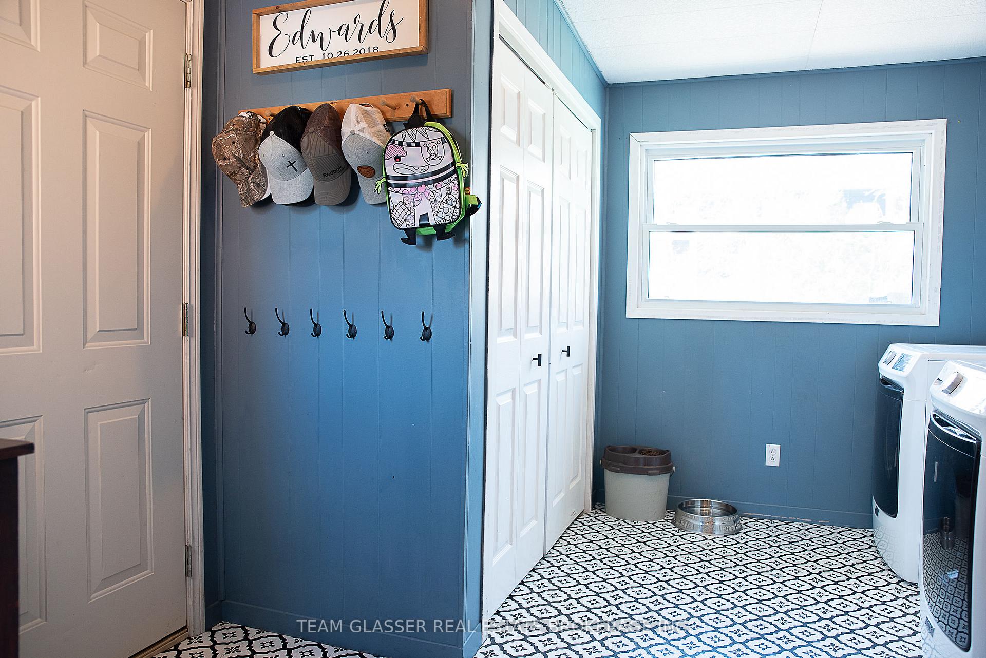 Photo 16 of 28 Parkview Heights, Aylmer — HOMEH