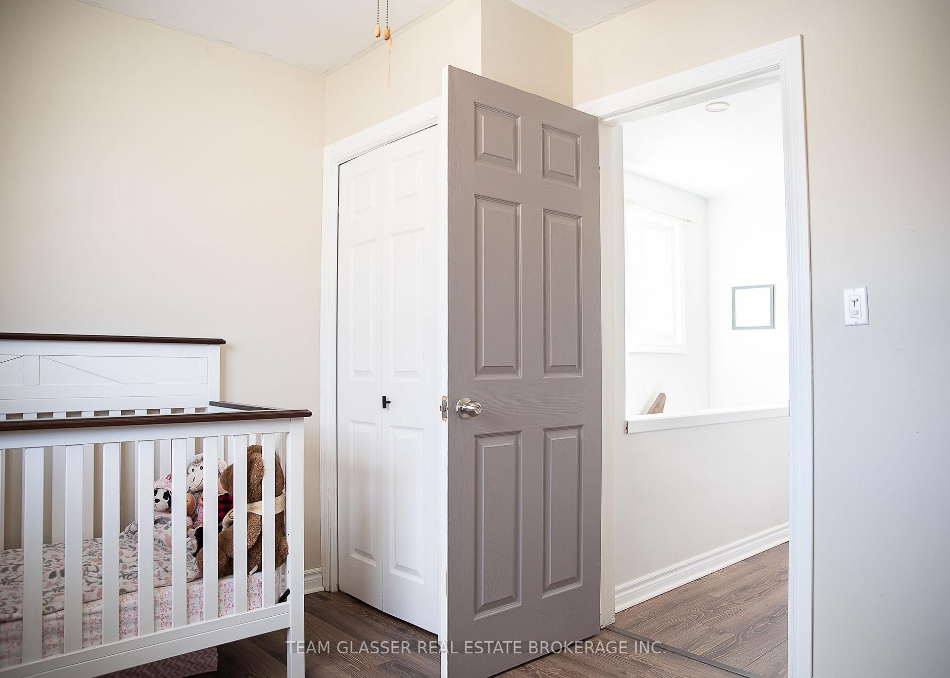 Photo 23 of 28 Parkview Heights, Aylmer — HOMEH