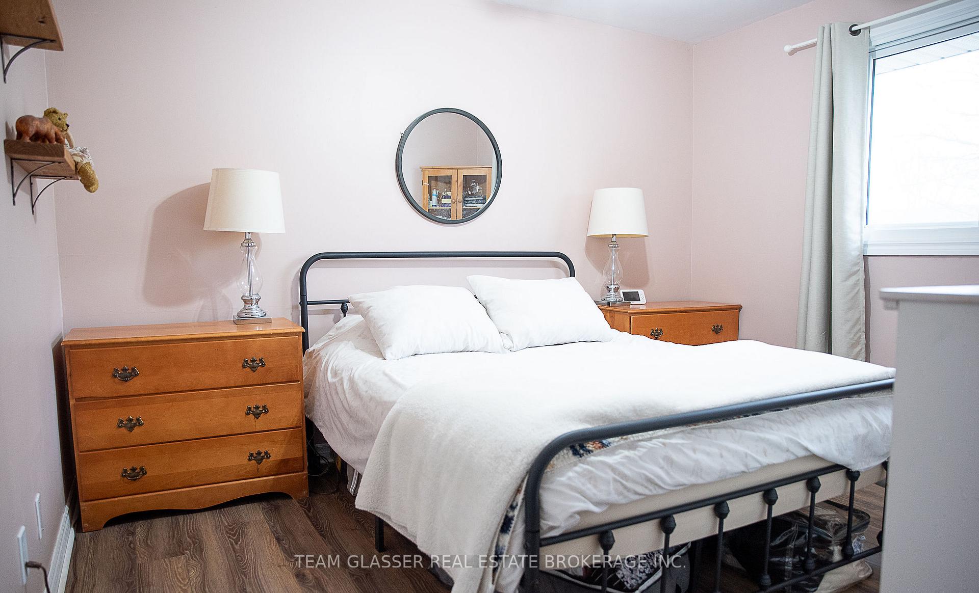 Photo 25 of 28 Parkview Heights, Aylmer — HOMEH