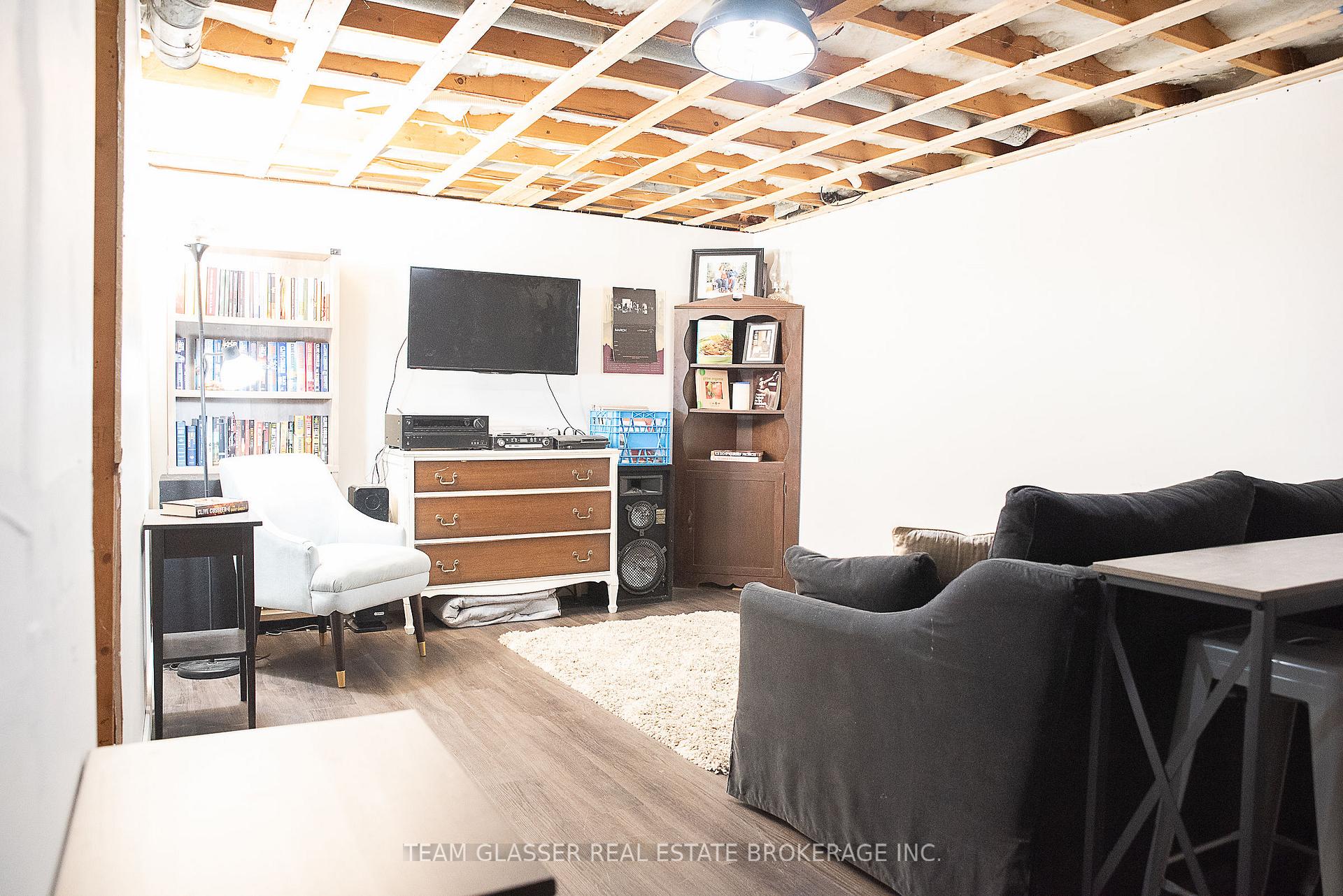 Photo 34 of 28 Parkview Heights, Aylmer — HOMEH