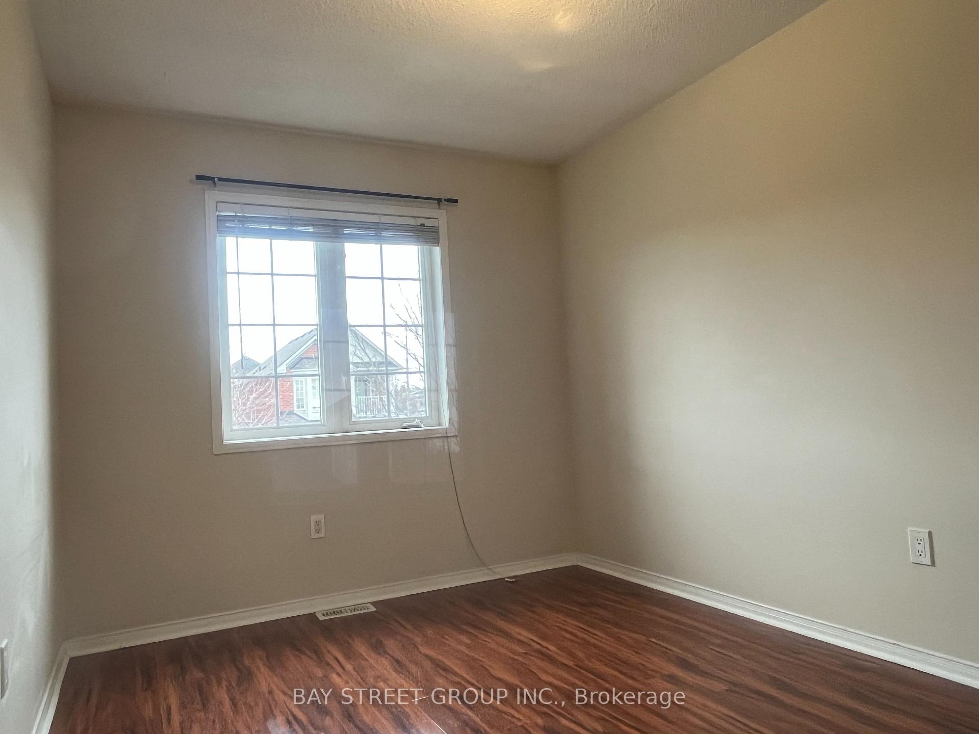 Photo 18 of Unit Upper, 96 Bettina Place, Whitby, Rolling Acres — HOMEH