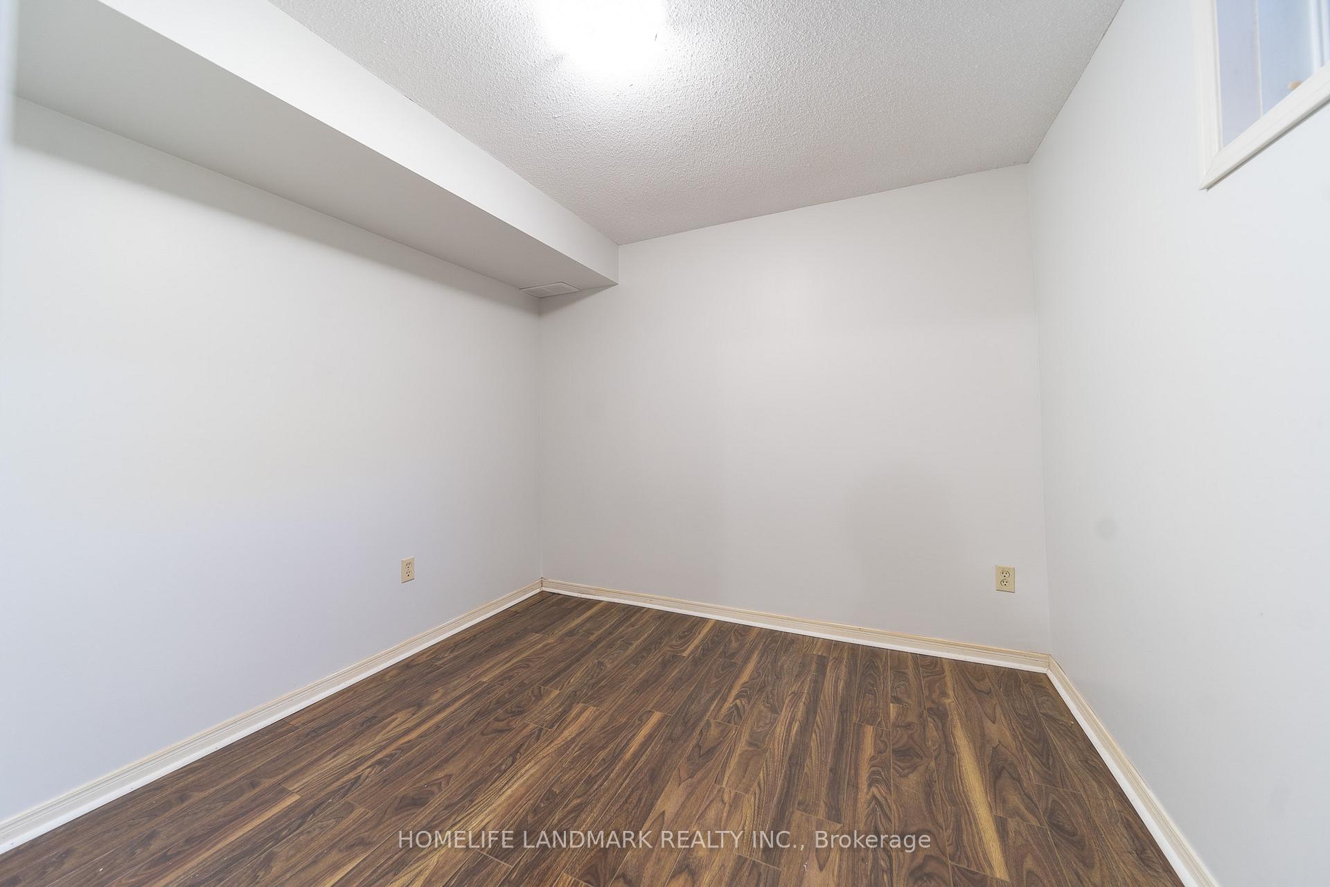 Photo 26 of 92 Huntington Park Drive, Markham, Thornlea — HOMEH