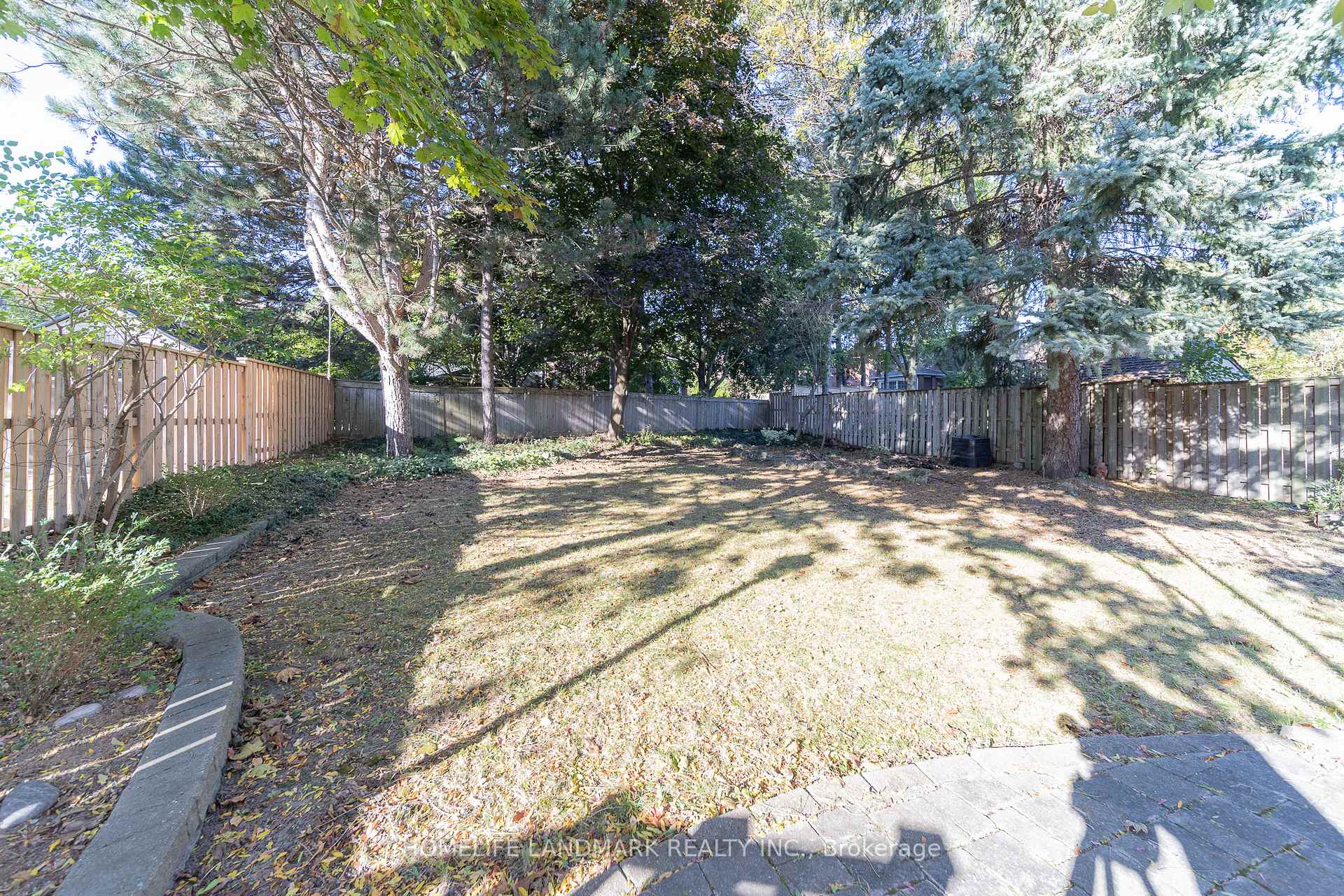 Photo 30 of 92 Huntington Park Drive, Markham, Thornlea — HOMEH