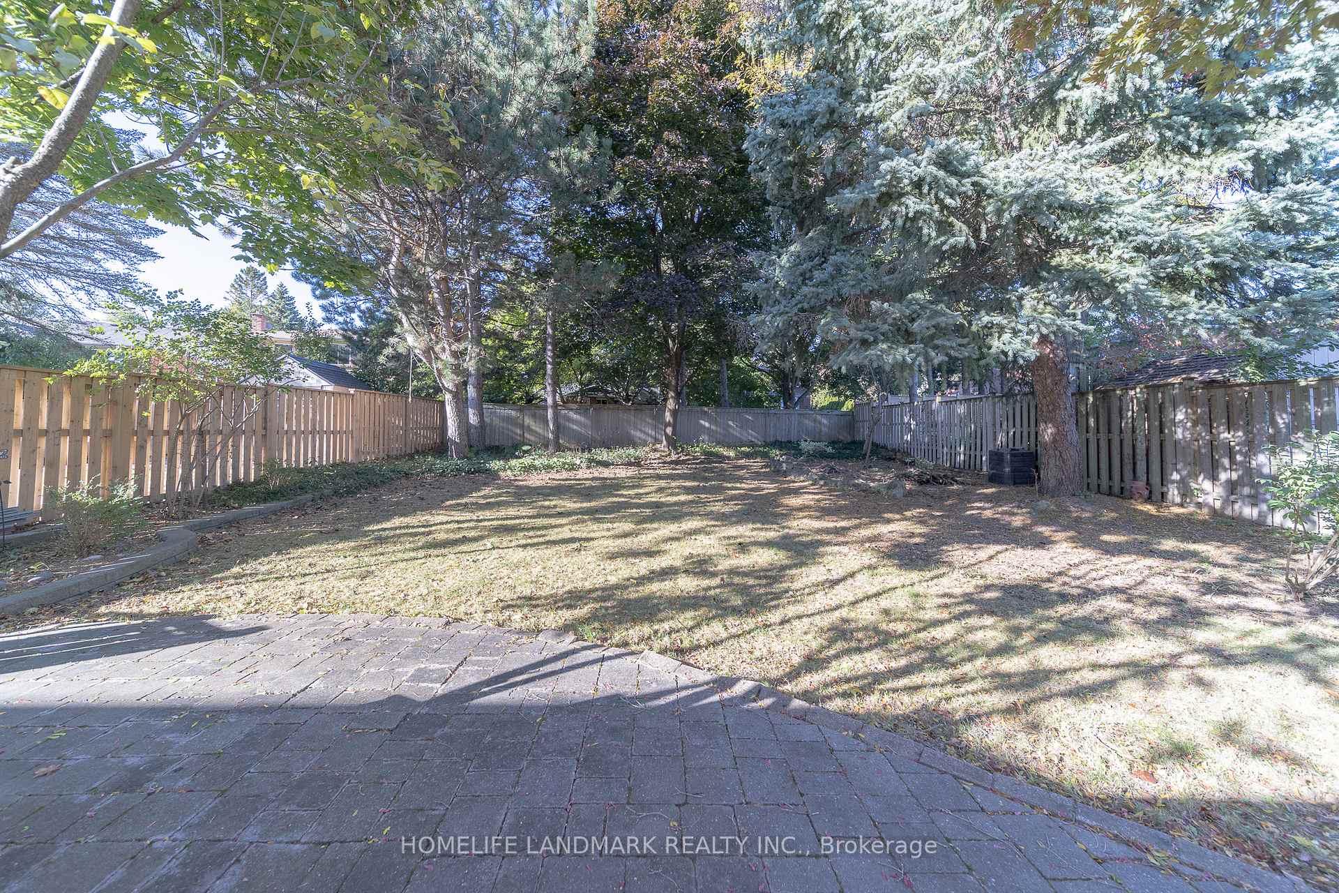 Photo 31 of 92 Huntington Park Drive, Markham, Thornlea — HOMEH