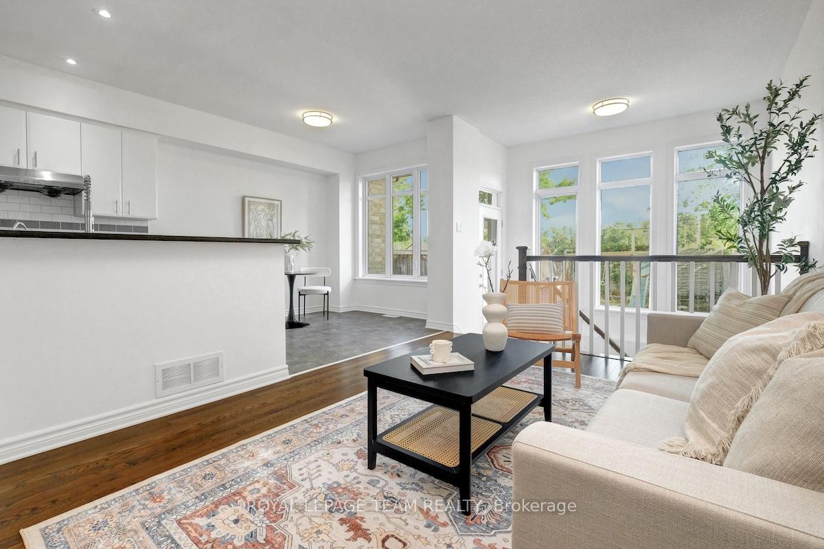 Photo 7 of 190 Jersey Tea Circle, Ottawa, Riverside South/Gloucester Glen — HOMEH