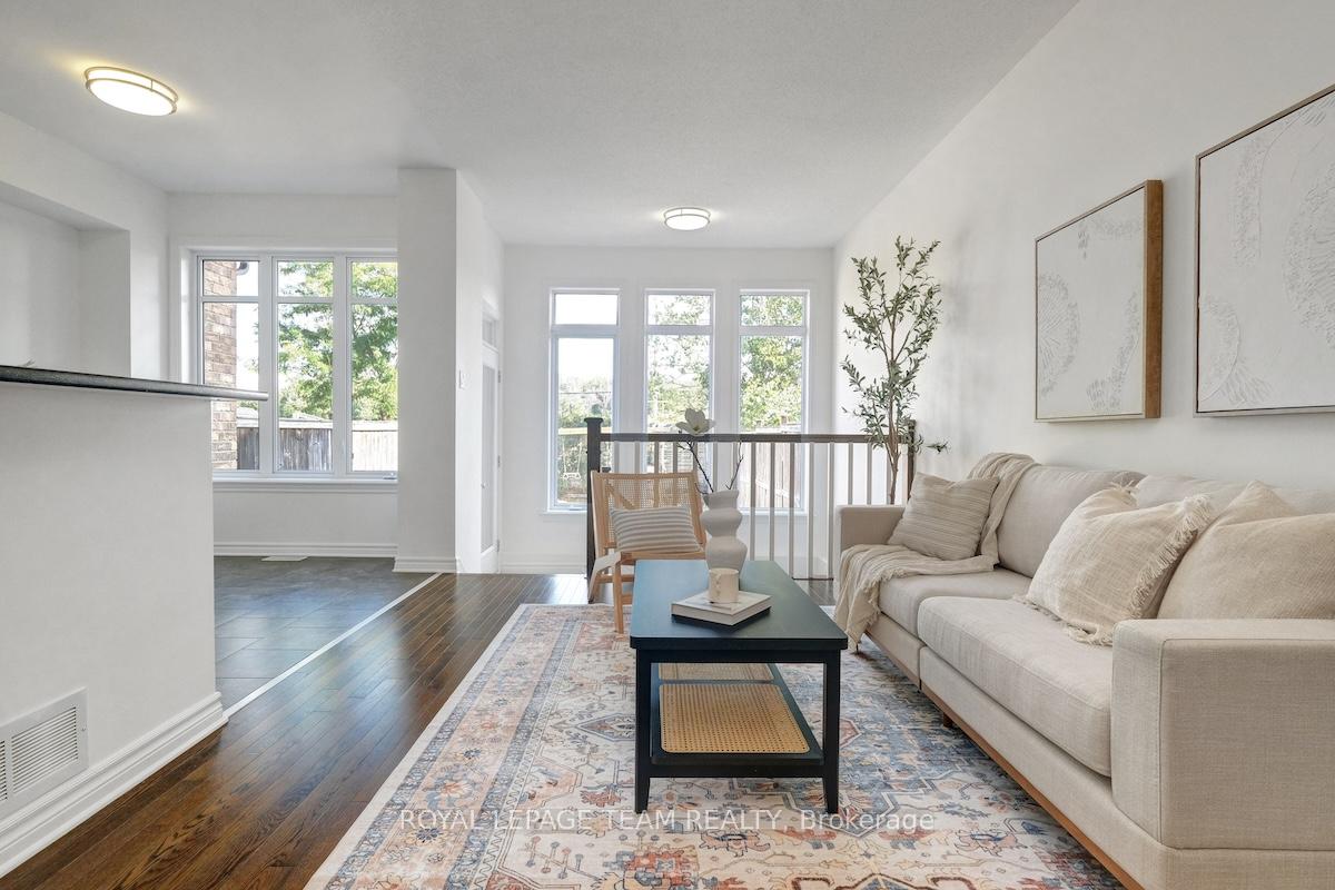 Photo 13 of 190 Jersey Tea Circle, Ottawa, Riverside South/Gloucester Glen — HOMEH
