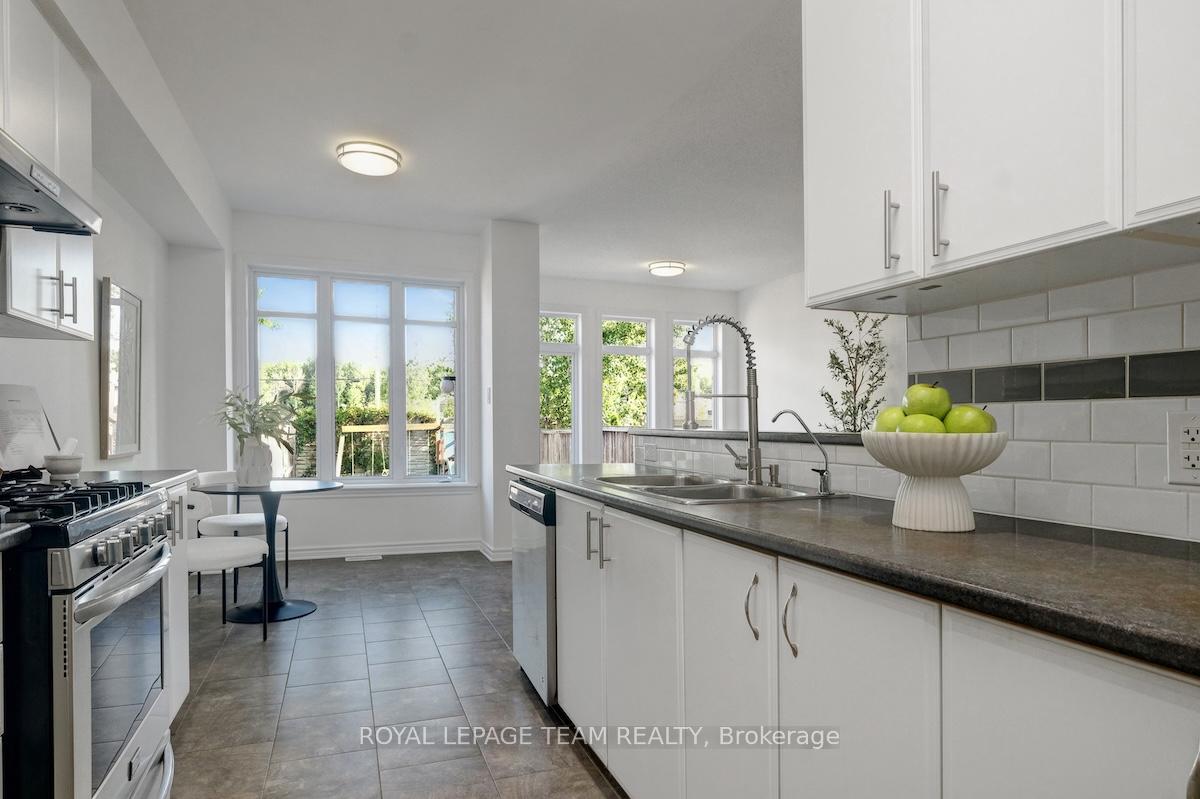 Photo 19 of 190 Jersey Tea Circle, Ottawa, Riverside South/Gloucester Glen — HOMEH