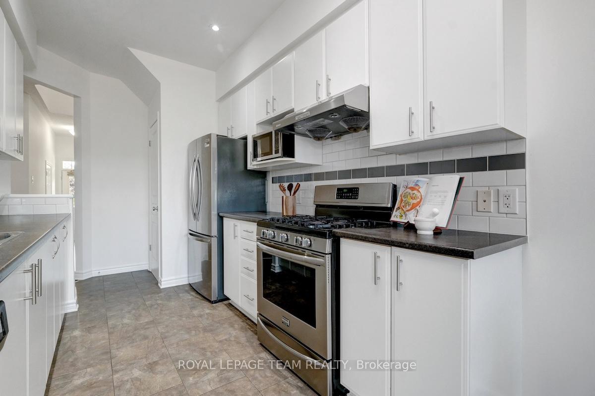 Photo 18 of 190 Jersey Tea Circle, Ottawa, Riverside South/Gloucester Glen — HOMEH