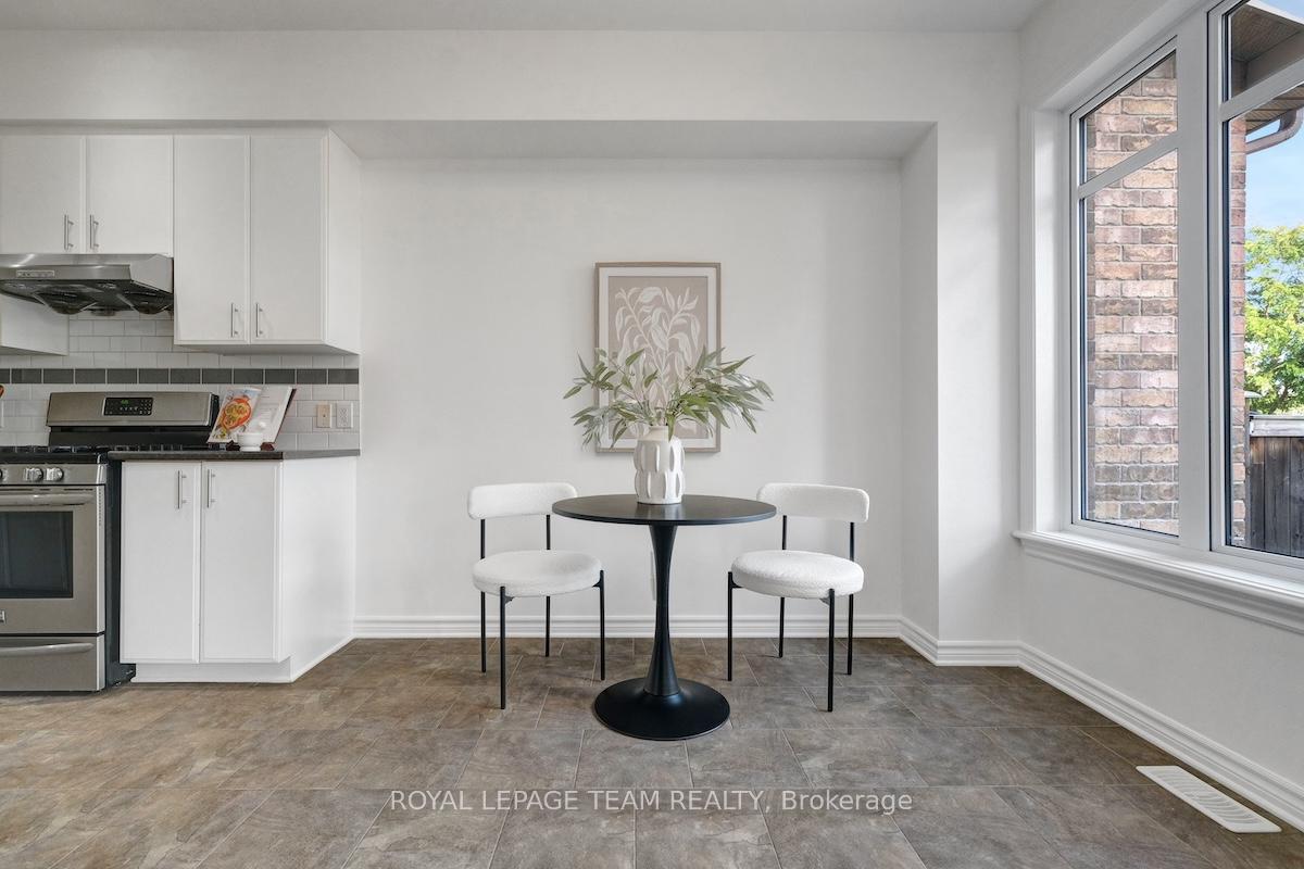 Photo 21 of 190 Jersey Tea Circle, Ottawa, Riverside South/Gloucester Glen — HOMEH