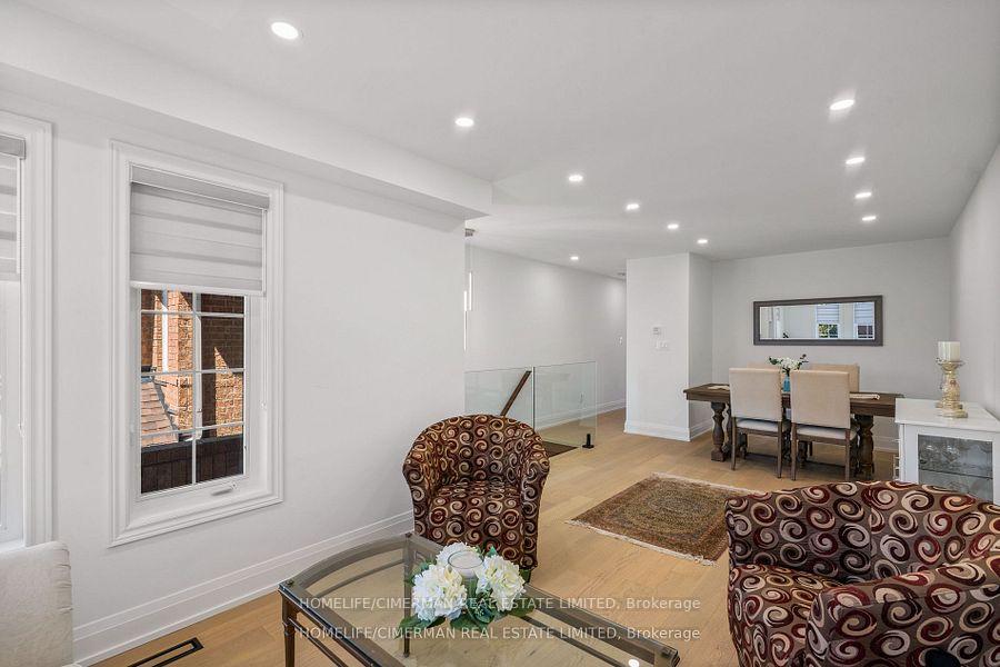 Photo 4 of Unit Upper, 226 Maple Sugar Lane, Vaughan, Patterson — HOMEH