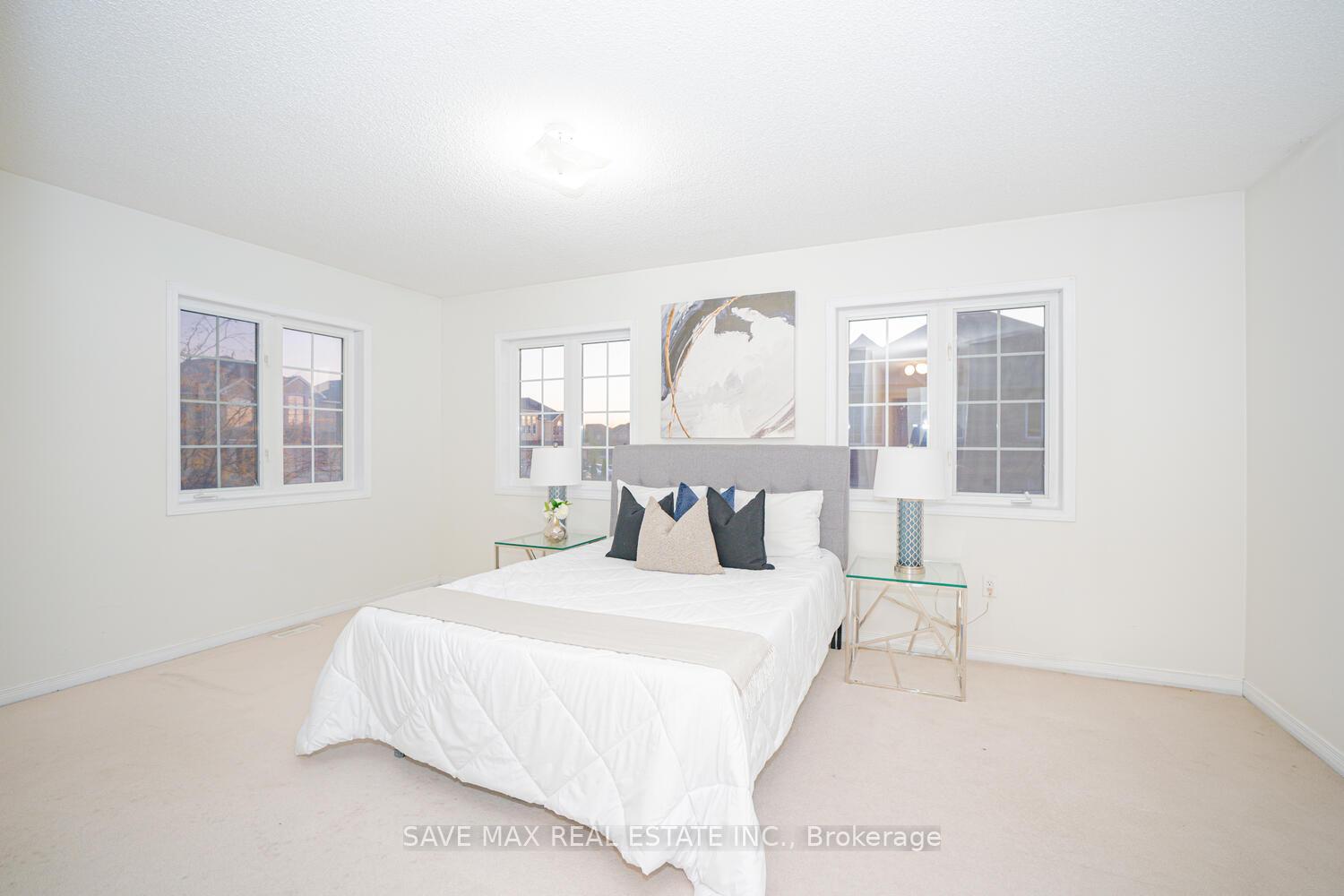 Photo 16 of 2 Lahore Crescent, Markham, Cedarwood — HOMEH