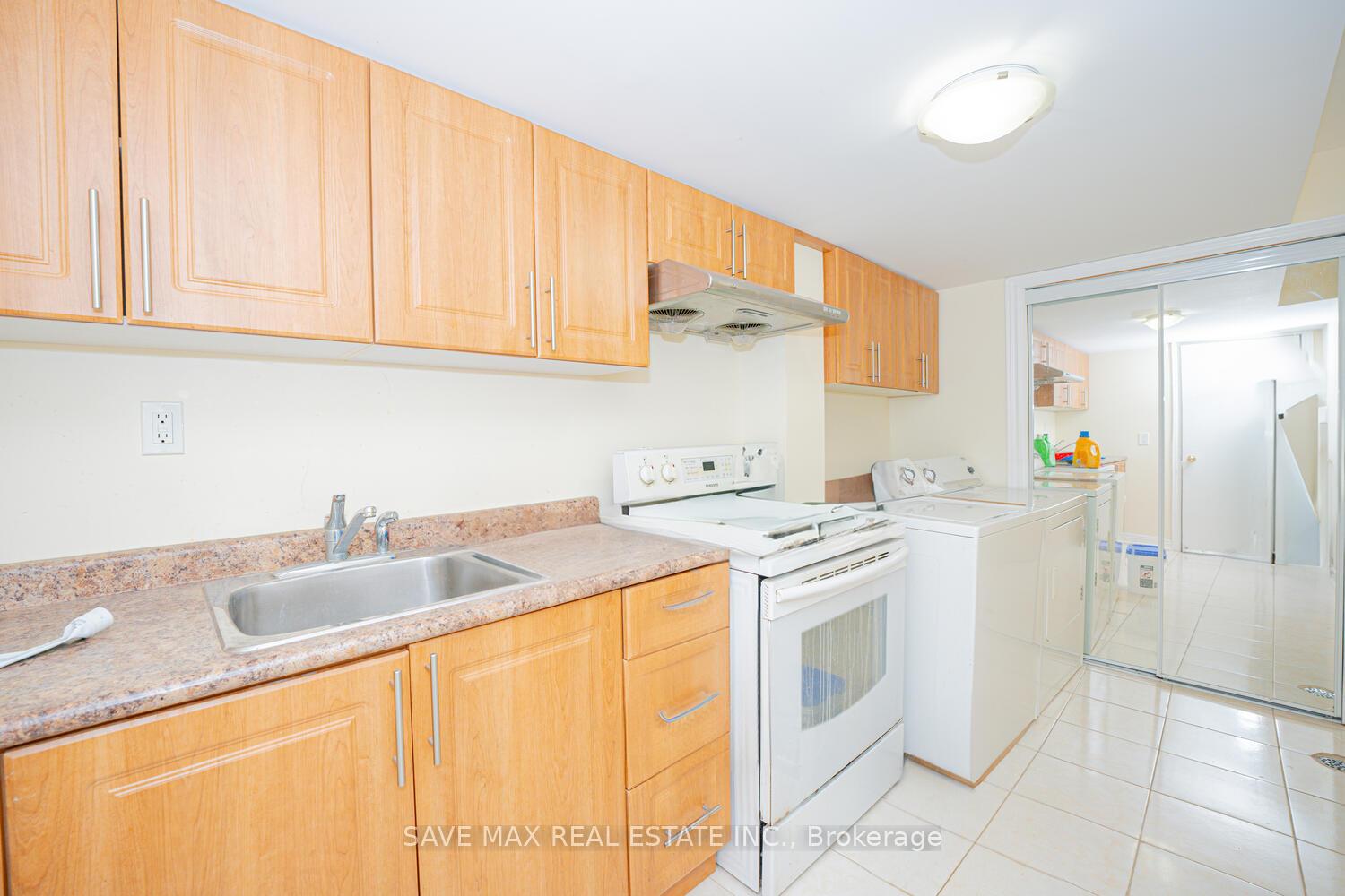 Photo 32 of 2 Lahore Crescent, Markham, Cedarwood — HOMEH